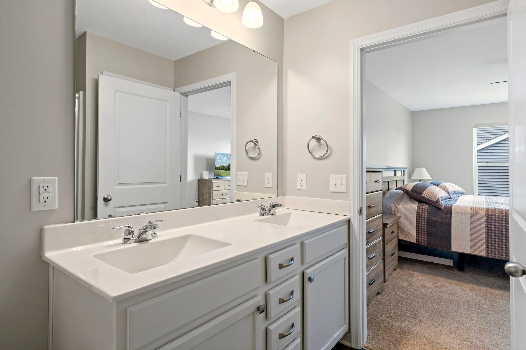 View of Residential at 15135 Emory Circle, Apple Valley MN 55124, Apple Valley (28 of 72) - Mike Wilen | Minnesota Team Real Estate