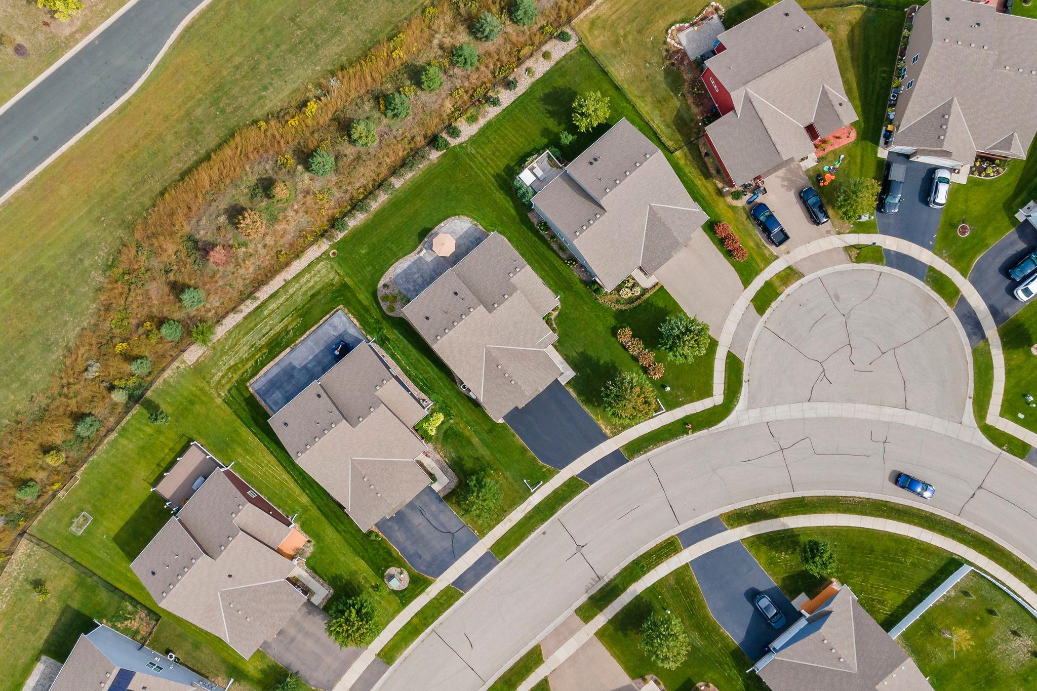 View of Residential at 15135 Emory Circle, Apple Valley MN 55124, Apple Valley (46 of 72) - Mike Wilen | Minnesota Team Real Estate