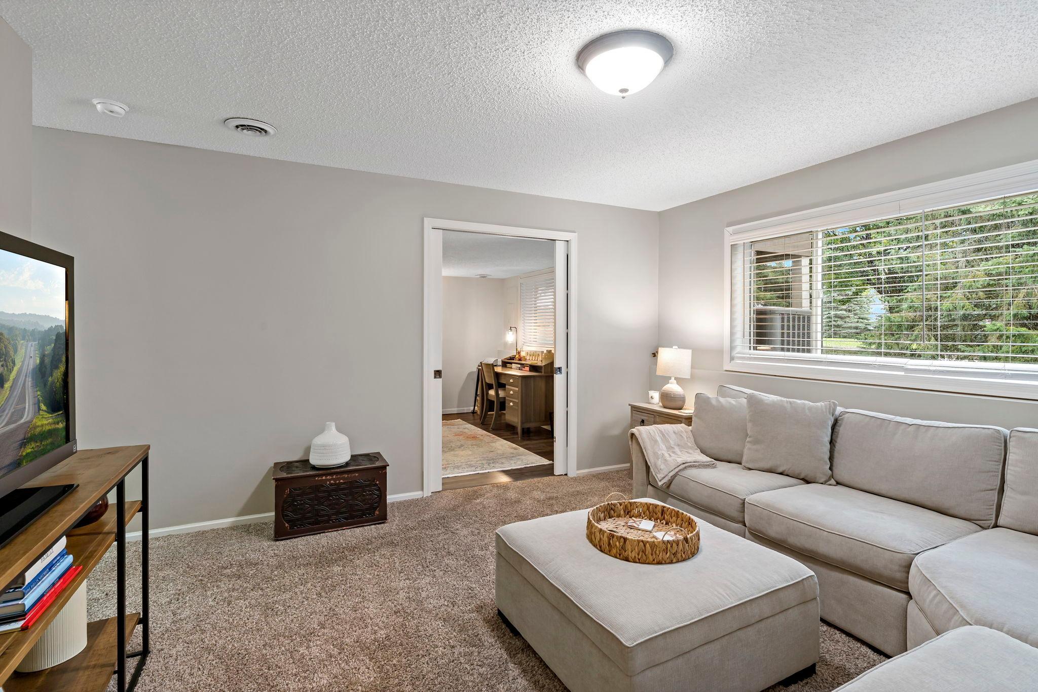 View of Residential at 9215 190th Street, Lakeville MN 55044, Lakeville (27 of 48) - Mike Wilen | Minnesota Team Real Estate