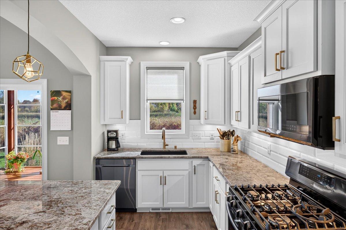 View of Residential at 1265 Willowbrook Circle, Delano MN 55328, Delano (17 of 42) - Mike Wilen | Minnesota Team Real Estate