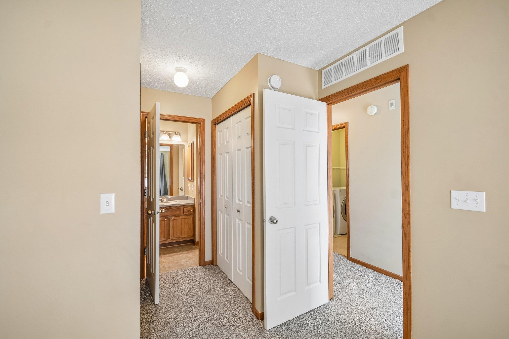 View of Residential at 1602 Woodlynn Avenue #2, Maplewood MN 55109, Maplewood (17 of 26) - Mike Wilen | Minnesota Team Real Estate