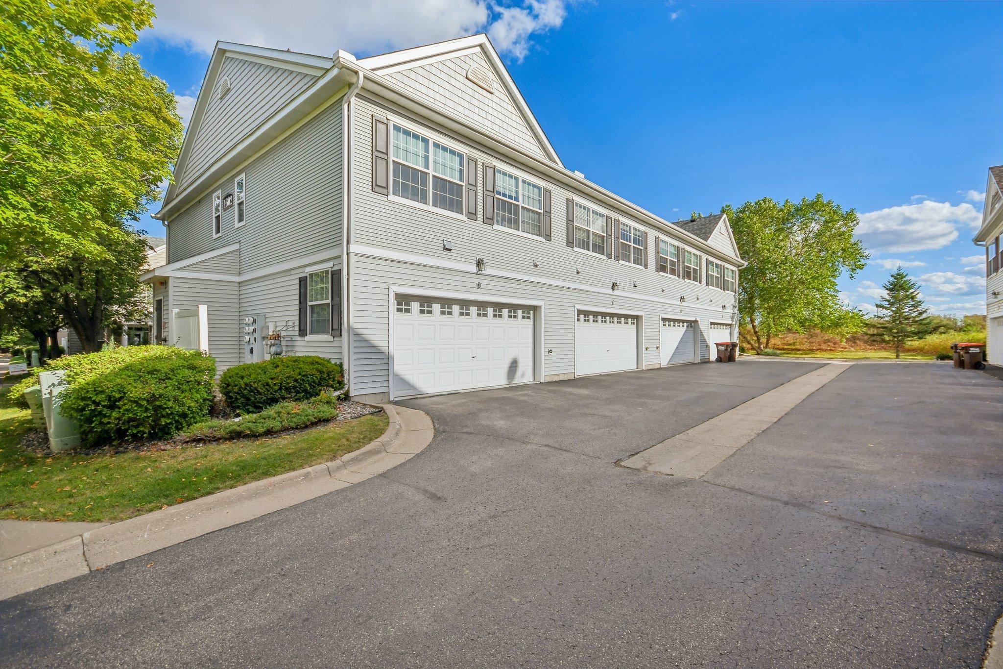 View of Residential at 1602 Woodlynn Avenue #2, Maplewood MN 55109, Maplewood (25 of 26) - Mike Wilen | Minnesota Team Real Estate