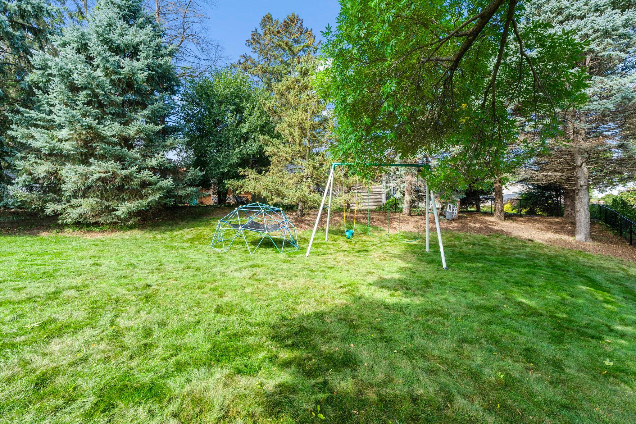 View of Residential at 10024 Johnson Circle, Bloomington MN 55437, Bloomington (34 of 39) - Mike Wilen | Minnesota Team Real Estate