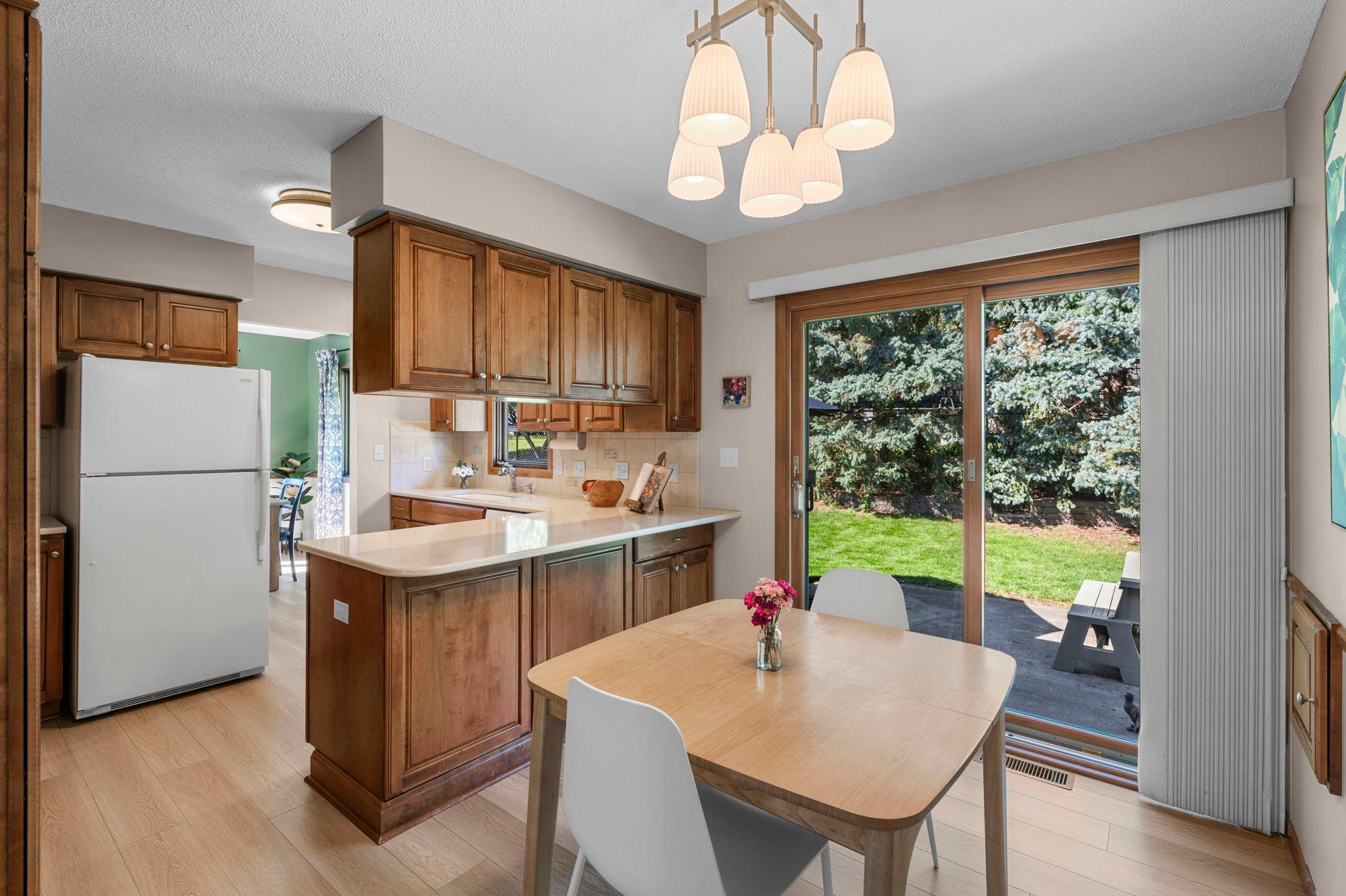 View of Residential at 10024 Johnson Circle, Bloomington MN 55437, Bloomington (10 of 39) - Mike Wilen | Minnesota Team Real Estate