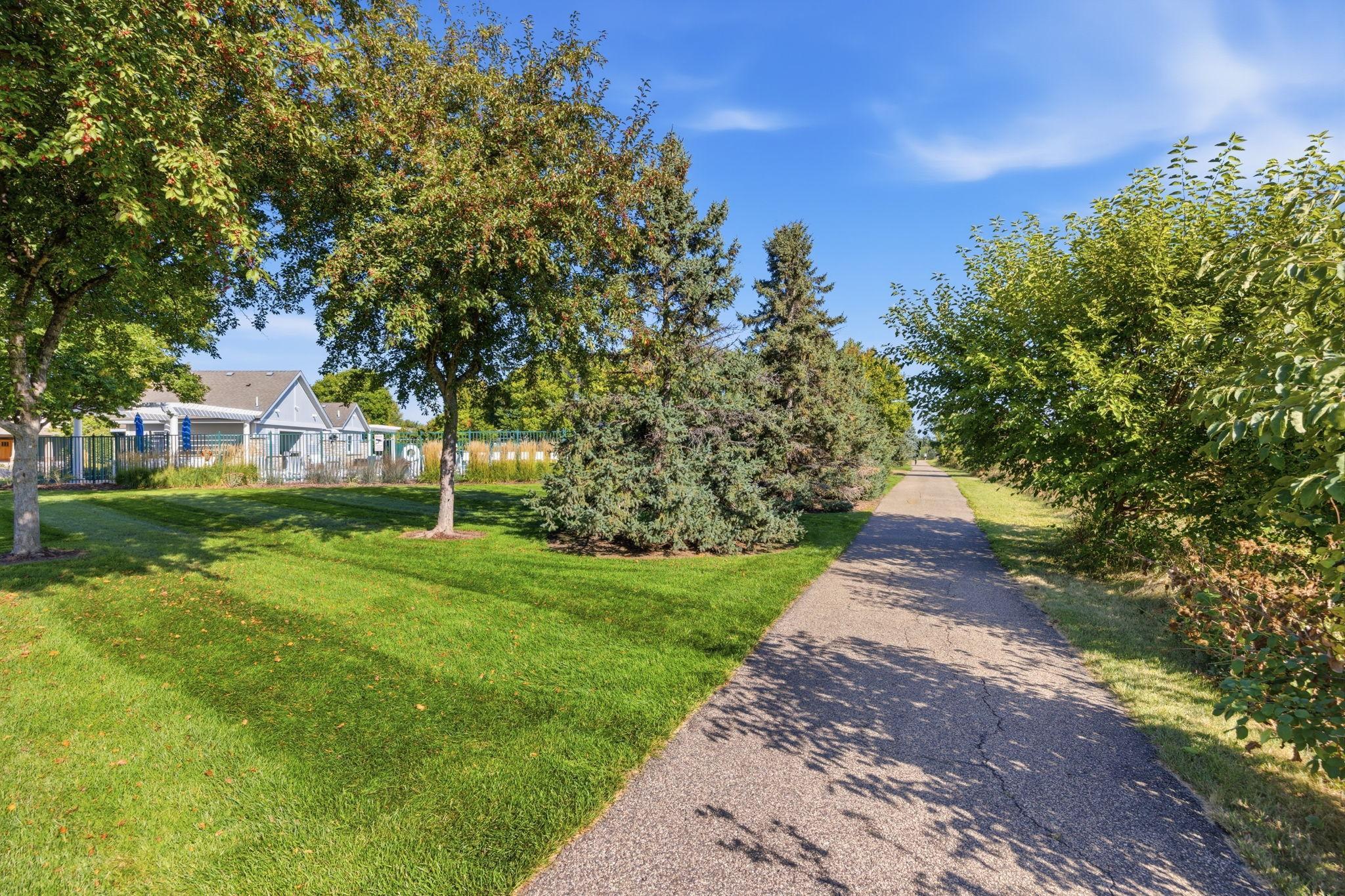 View of Residential at 3425 Hazel Trail #D, Woodbury MN 55129, Woodbury (30 of 34) - Mike Wilen | Minnesota Team Real Estate