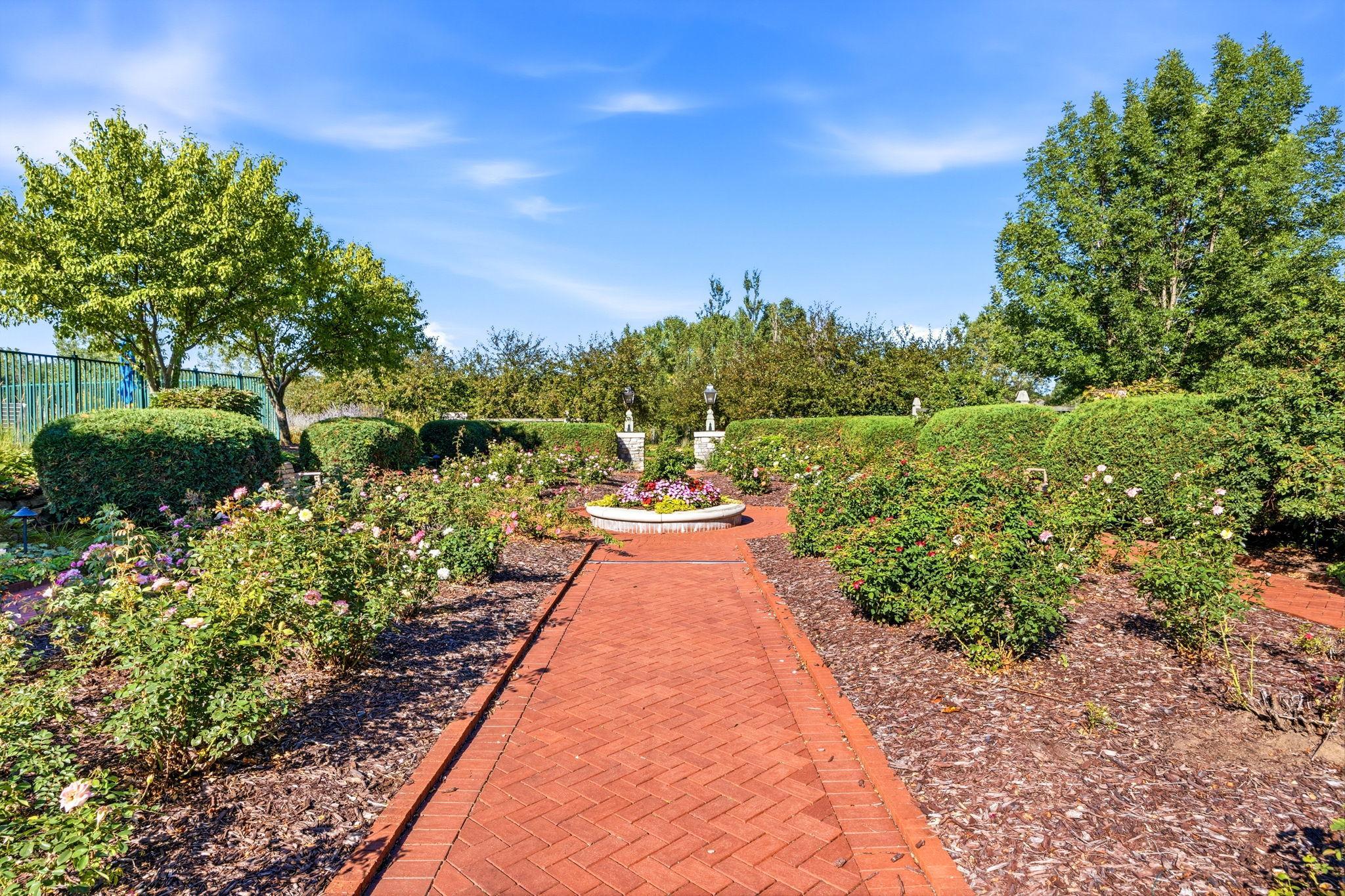 View of Residential at 3425 Hazel Trail #D, Woodbury MN 55129, Woodbury (27 of 34) - Mike Wilen | Minnesota Team Real Estate