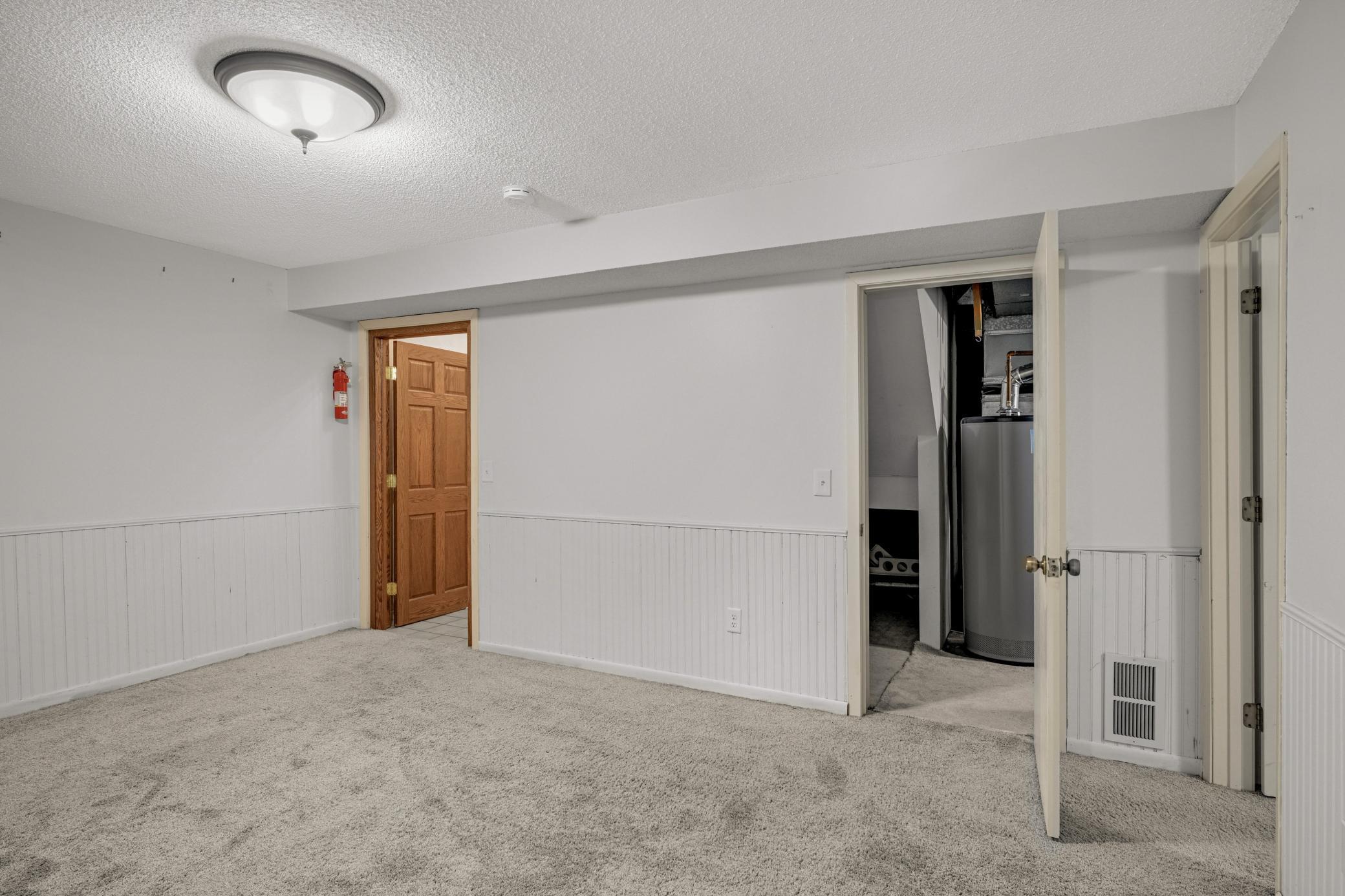 View of Residential at 6913 Edenvale Boulevard, Eden Prairie MN 55346, Eden Prairie (35 of 41) - Mike Wilen | Minnesota Team Real Estate