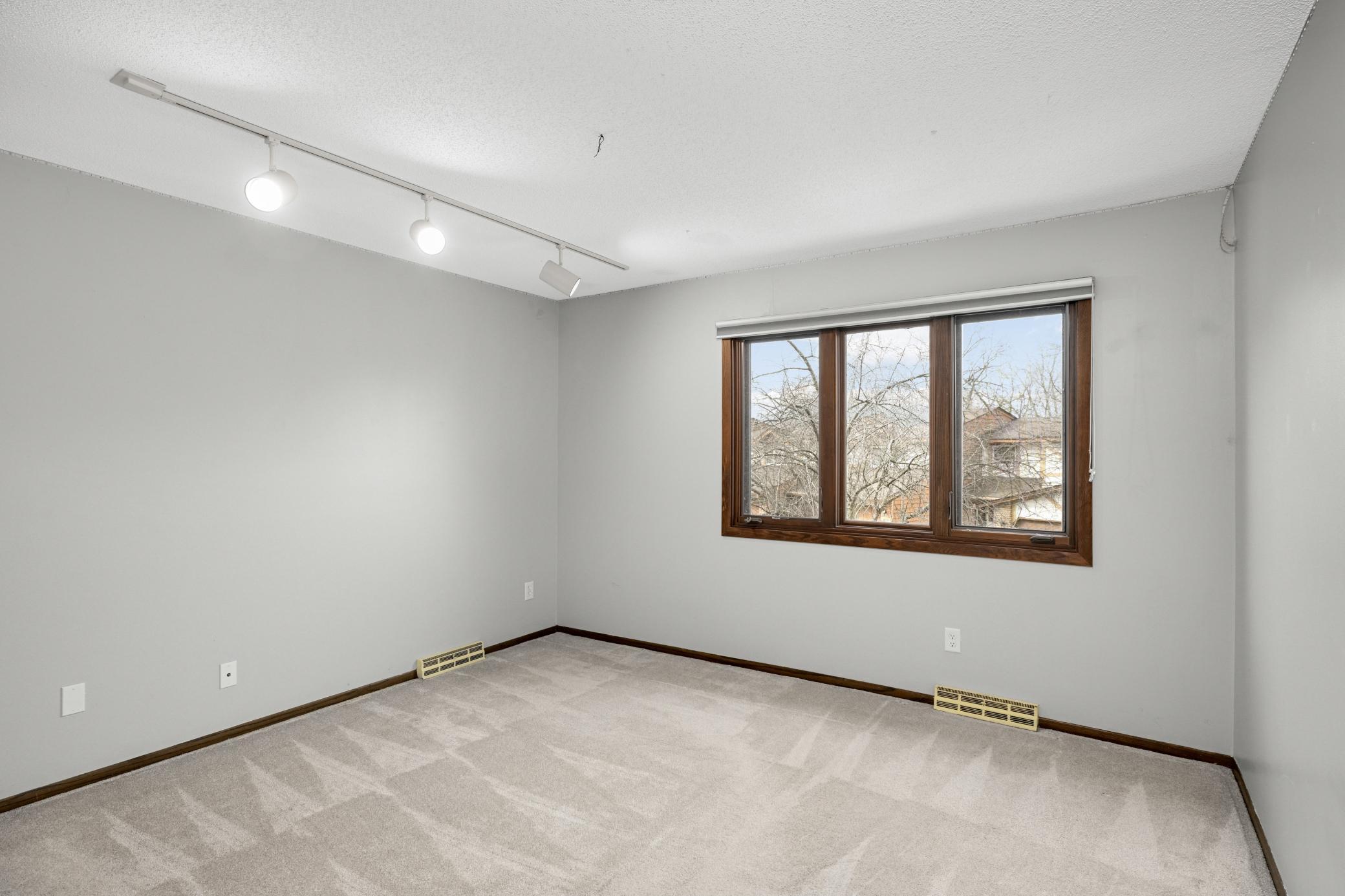 View of Residential at 6913 Edenvale Boulevard, Eden Prairie MN 55346, Eden Prairie (28 of 41) - Mike Wilen | Minnesota Team Real Estate