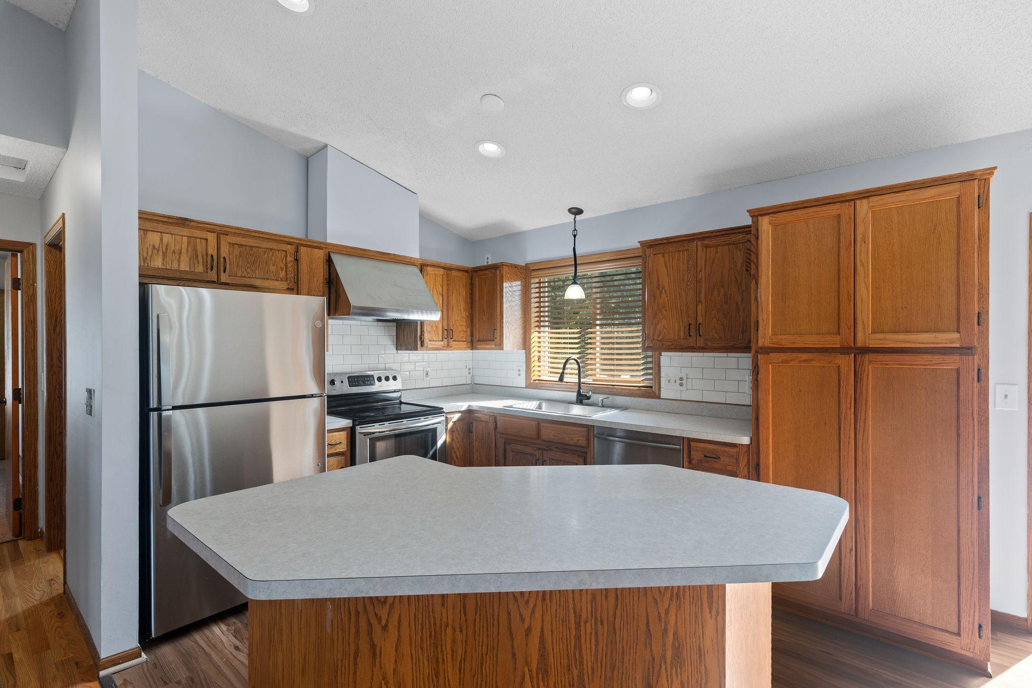 View of Residential at 9337 Jeffery Court, Cottage Grove MN 55016, Cottage Grove (12 of 38) - Mike Wilen | Minnesota Team Real Estate