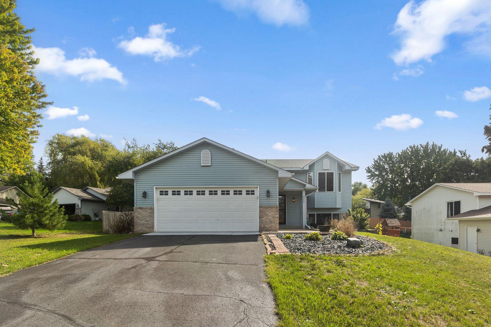 View of Single Family at 9337 Jeffery Court, Cottage Grove - Mike Wilen | Minnesota Team Real Estate