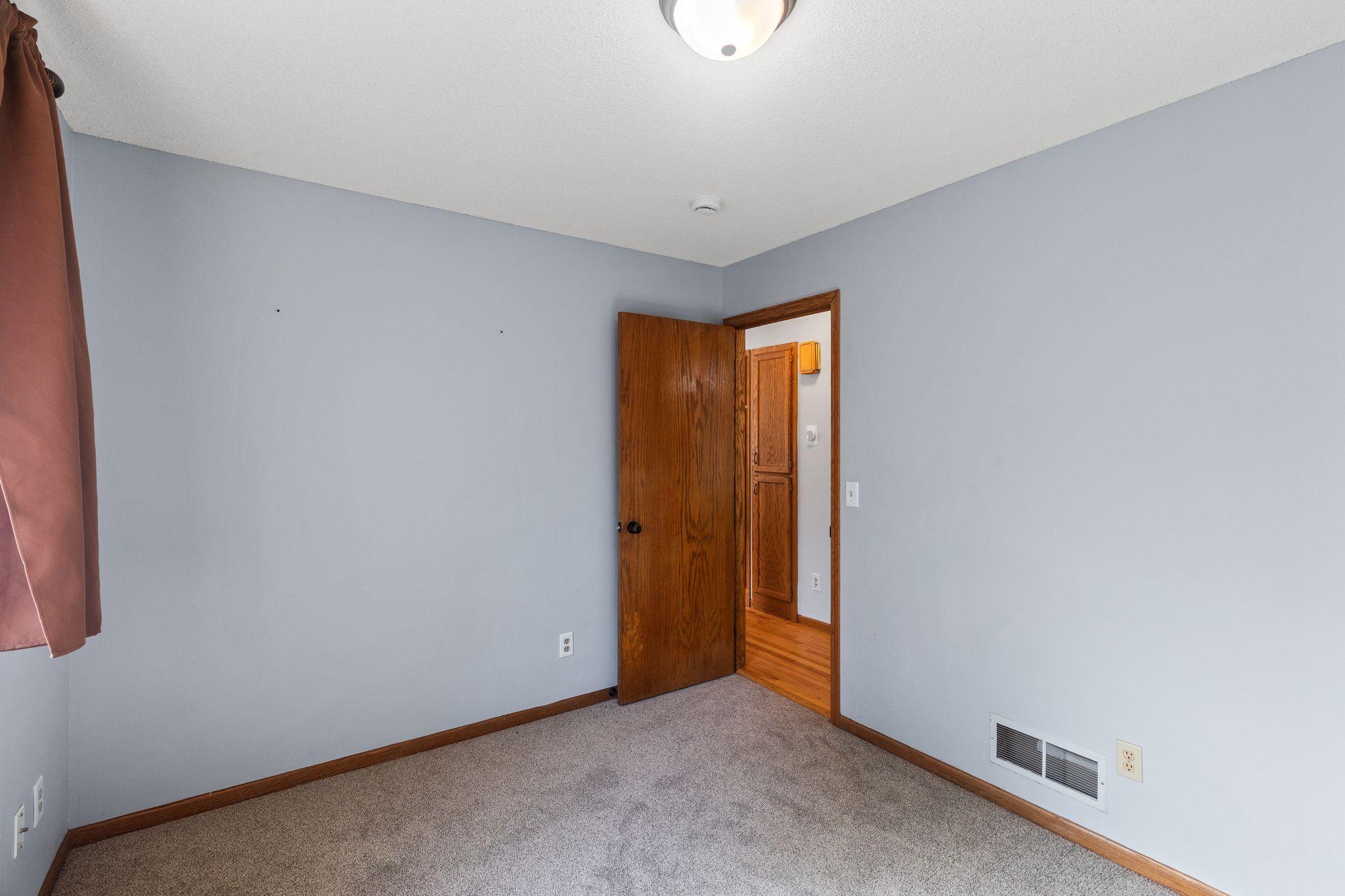 View of Residential at 9337 Jeffery Court, Cottage Grove MN 55016, Cottage Grove (24 of 38) - Mike Wilen | Minnesota Team Real Estate