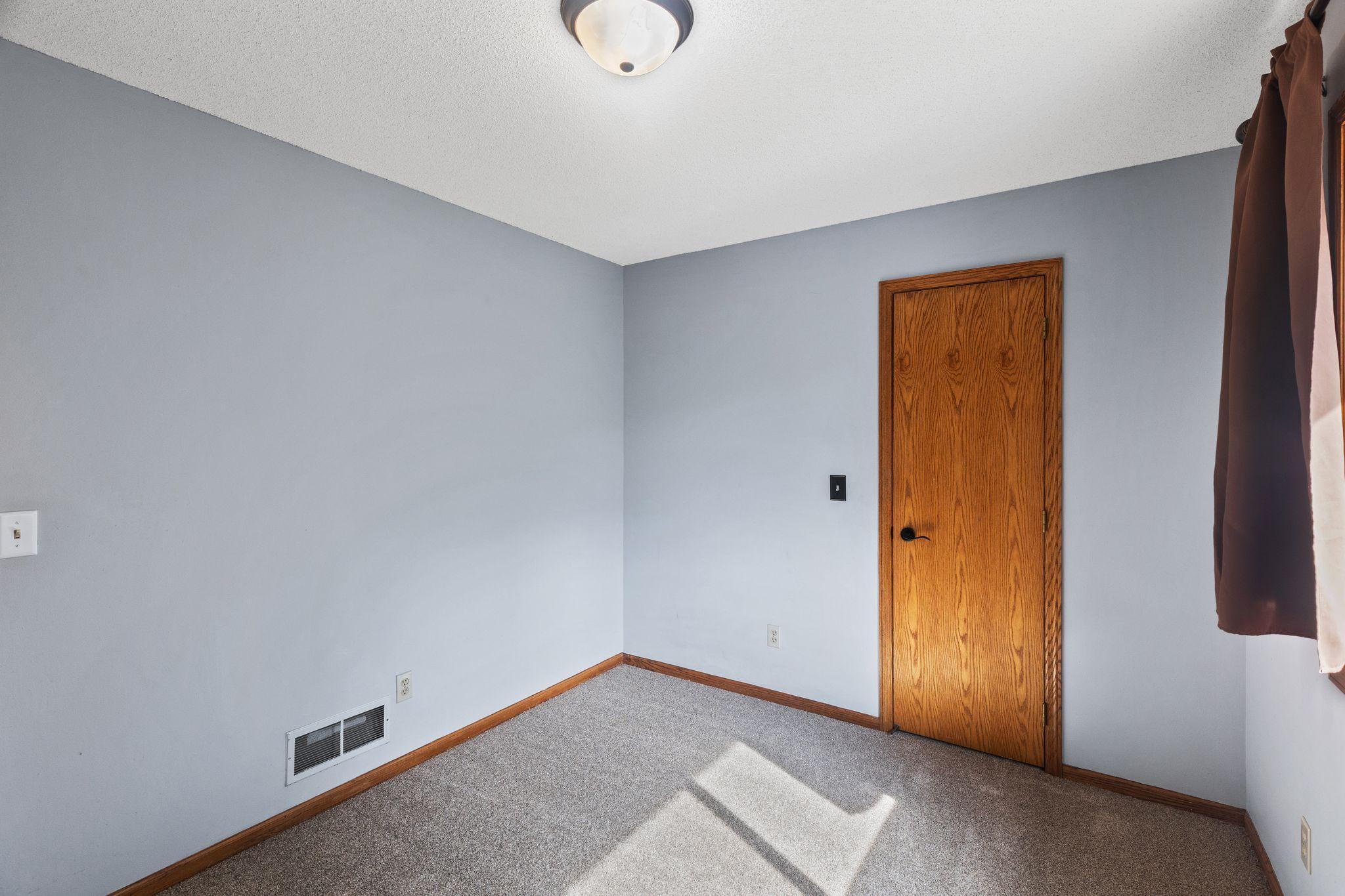 View of Residential at 9337 Jeffery Court, Cottage Grove MN 55016, Cottage Grove (23 of 38) - Mike Wilen | Minnesota Team Real Estate