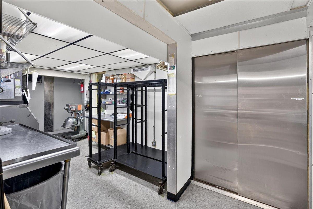 View of Commercial Sale at 2700 Maplewood Drive, Maplewood MN 55109, Maplewood (25 of 48) - Mike Wilen | Minnesota Team Real Estate