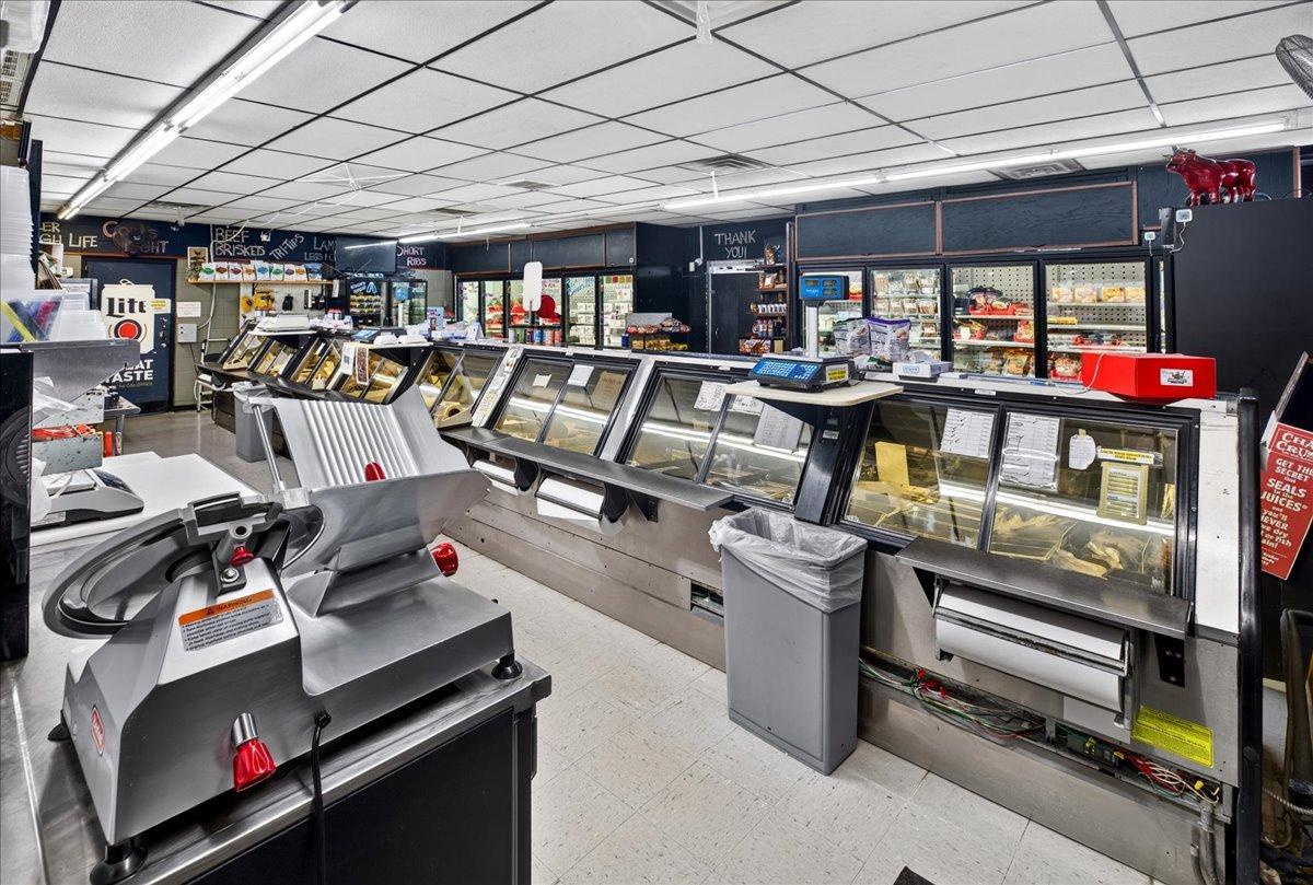 View of Commercial Sale at 2700 Maplewood Drive, Maplewood MN 55109, Maplewood (17 of 48) - Mike Wilen | Minnesota Team Real Estate