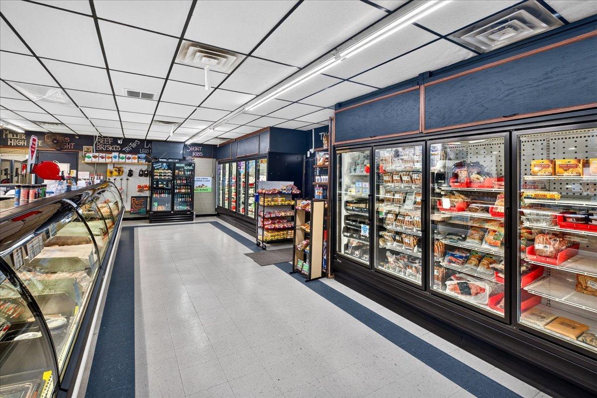 View of Commercial Sale at 2700 Maplewood Drive, Maplewood MN 55109, Maplewood (13 of 48) - Mike Wilen | Minnesota Team Real Estate