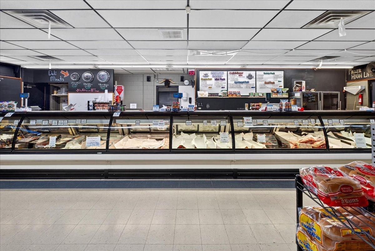 View of Commercial Sale at 2700 Maplewood Drive, Maplewood MN 55109, Maplewood (11 of 48) - Mike Wilen | Minnesota Team Real Estate