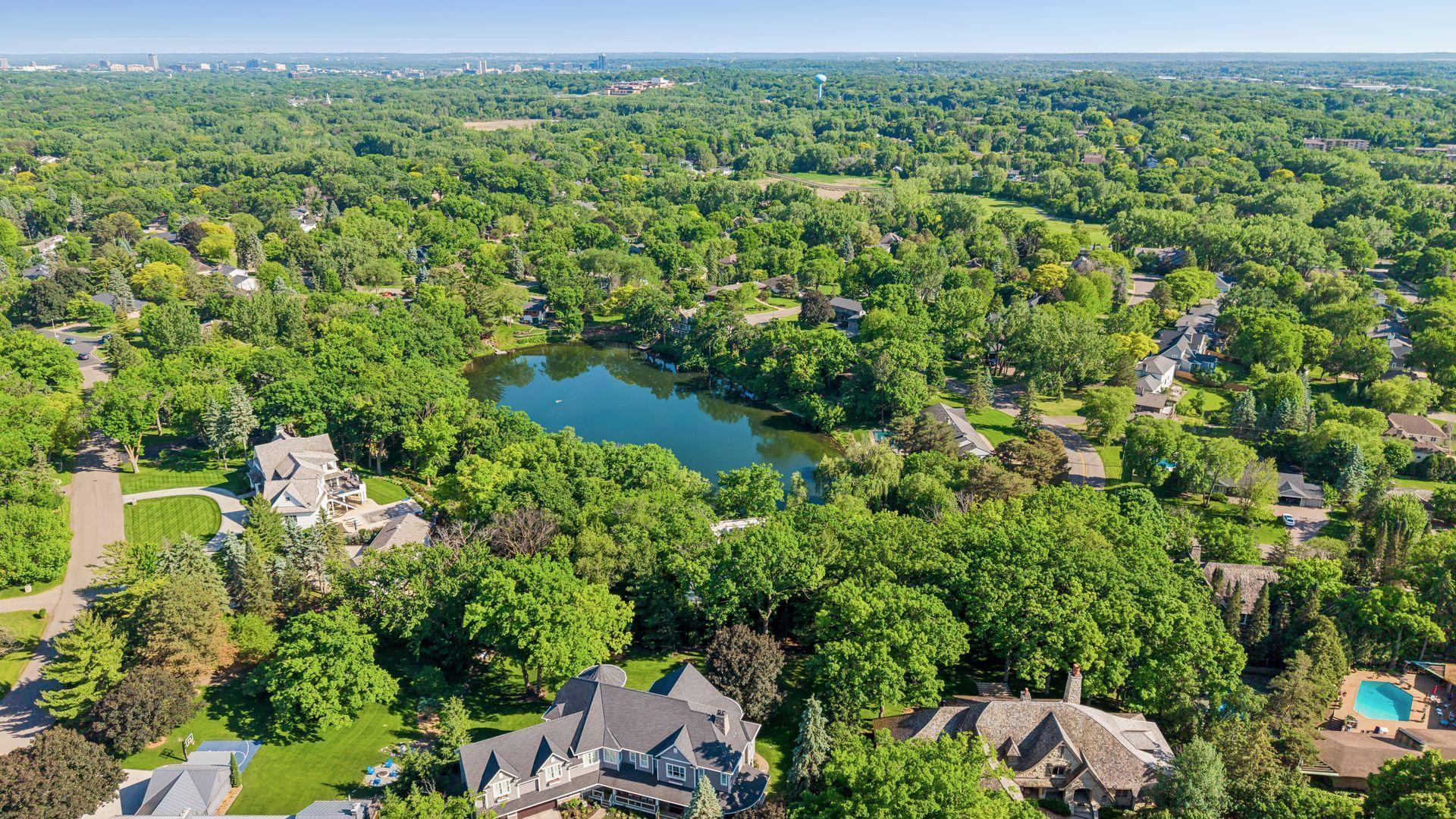 View of Residential at 6504 Stauder Circle, Edina MN 55436, Edina (81 of 93) - Mike Wilen | Minnesota Team Real Estate