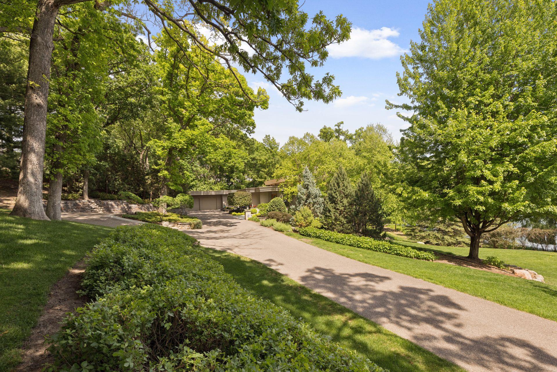 View of Residential at 6504 Stauder Circle, Edina MN 55436, Edina (83 of 93) - Mike Wilen | Minnesota Team Real Estate