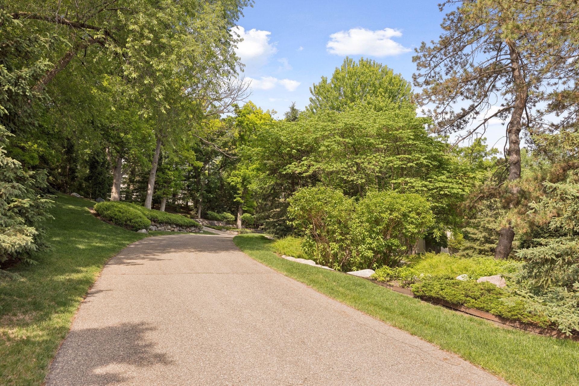 View of Residential at 6504 Stauder Circle, Edina MN 55436, Edina (84 of 93) - Mike Wilen | Minnesota Team Real Estate