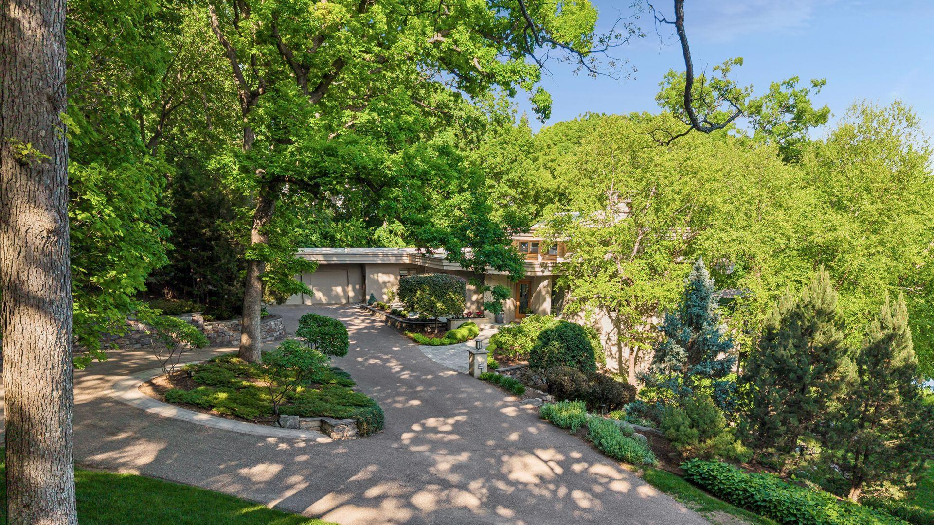 View of Residential at 6504 Stauder Circle, Edina MN 55436, Edina (87 of 93) - Mike Wilen | Minnesota Team Real Estate