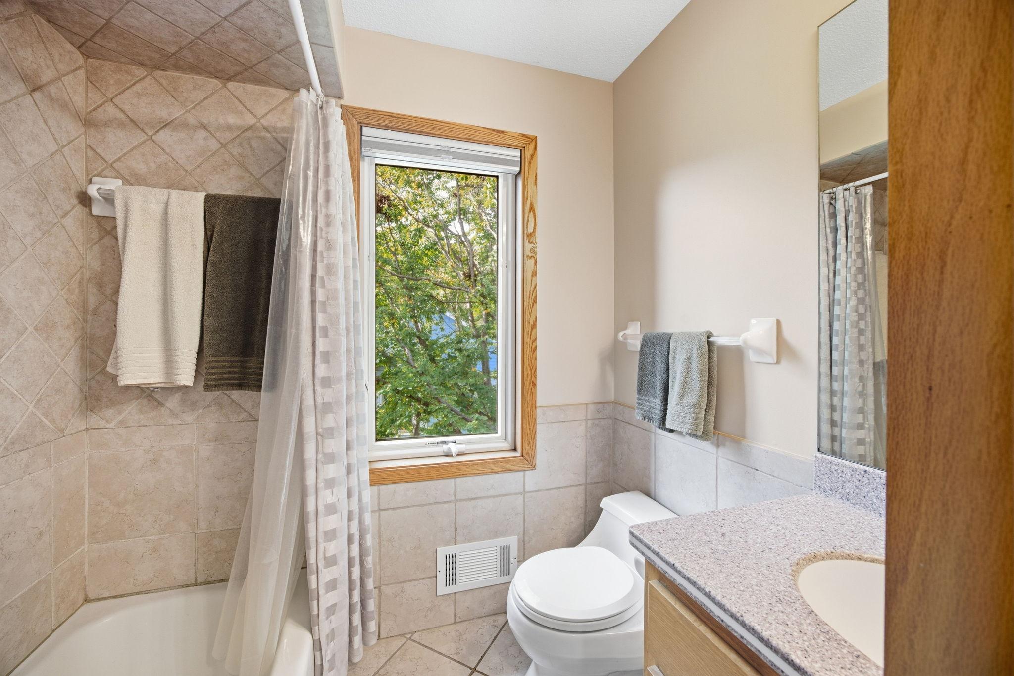 View of Residential at 78 Bridgewater Drive, Vadnais Heights MN 55127, Vadnais Heights (31 of 71) - Mike Wilen | Minnesota Team Real Estate