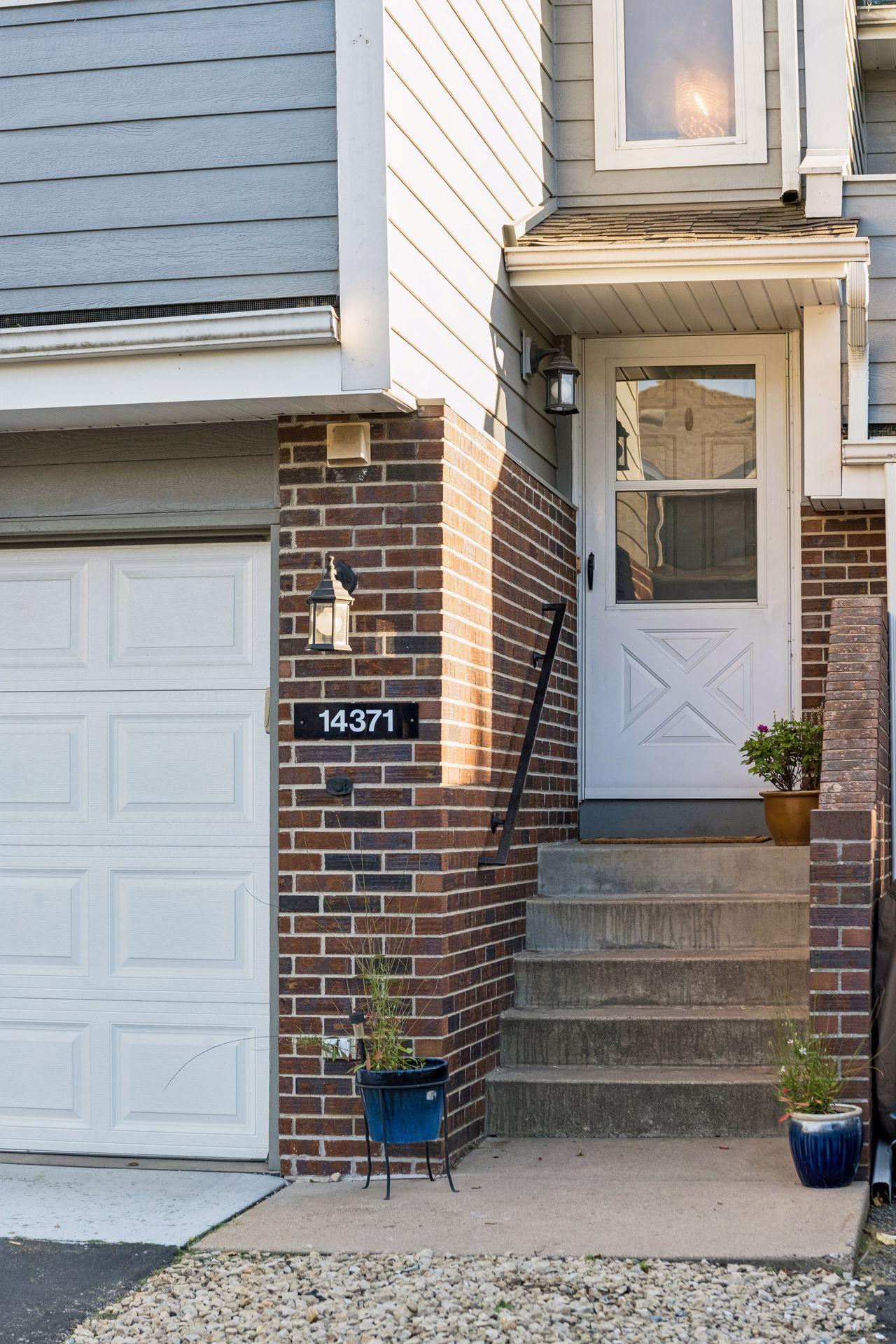 View of Residential at 14371 Estates Avenue, Apple Valley MN 55124, Apple Valley (4 of 21) - Mike Wilen | Minnesota Team Real Estate