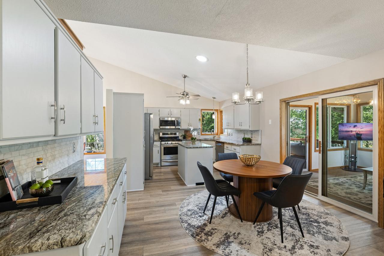 View of Residential at 6300 91st Trail, Brooklyn Park MN 55445, Brooklyn Park (11 of 42) - Mike Wilen | Minnesota Team Real Estate