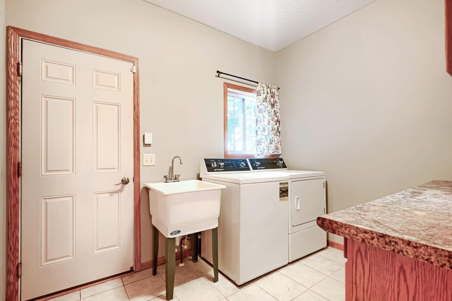 View of Residential at 924 36th Street, Hastings MN 55033, Hastings (16 of 34) - Mike Wilen | Minnesota Team Real Estate