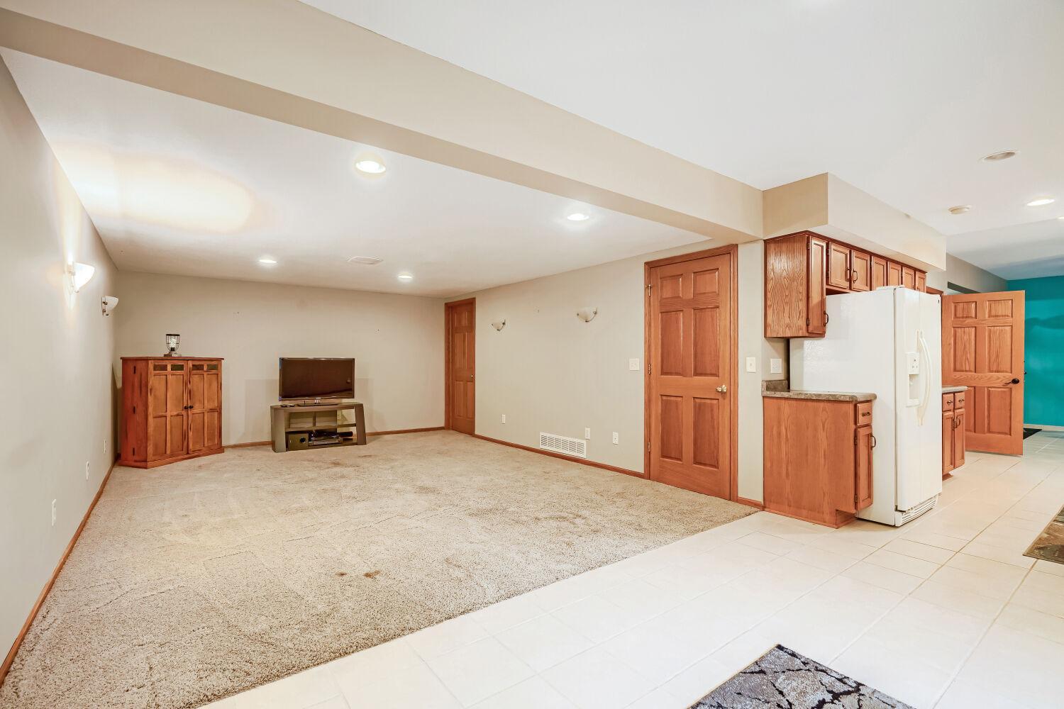 View of Residential at 924 36th Street, Hastings MN 55033, Hastings (27 of 34) - Mike Wilen | Minnesota Team Real Estate