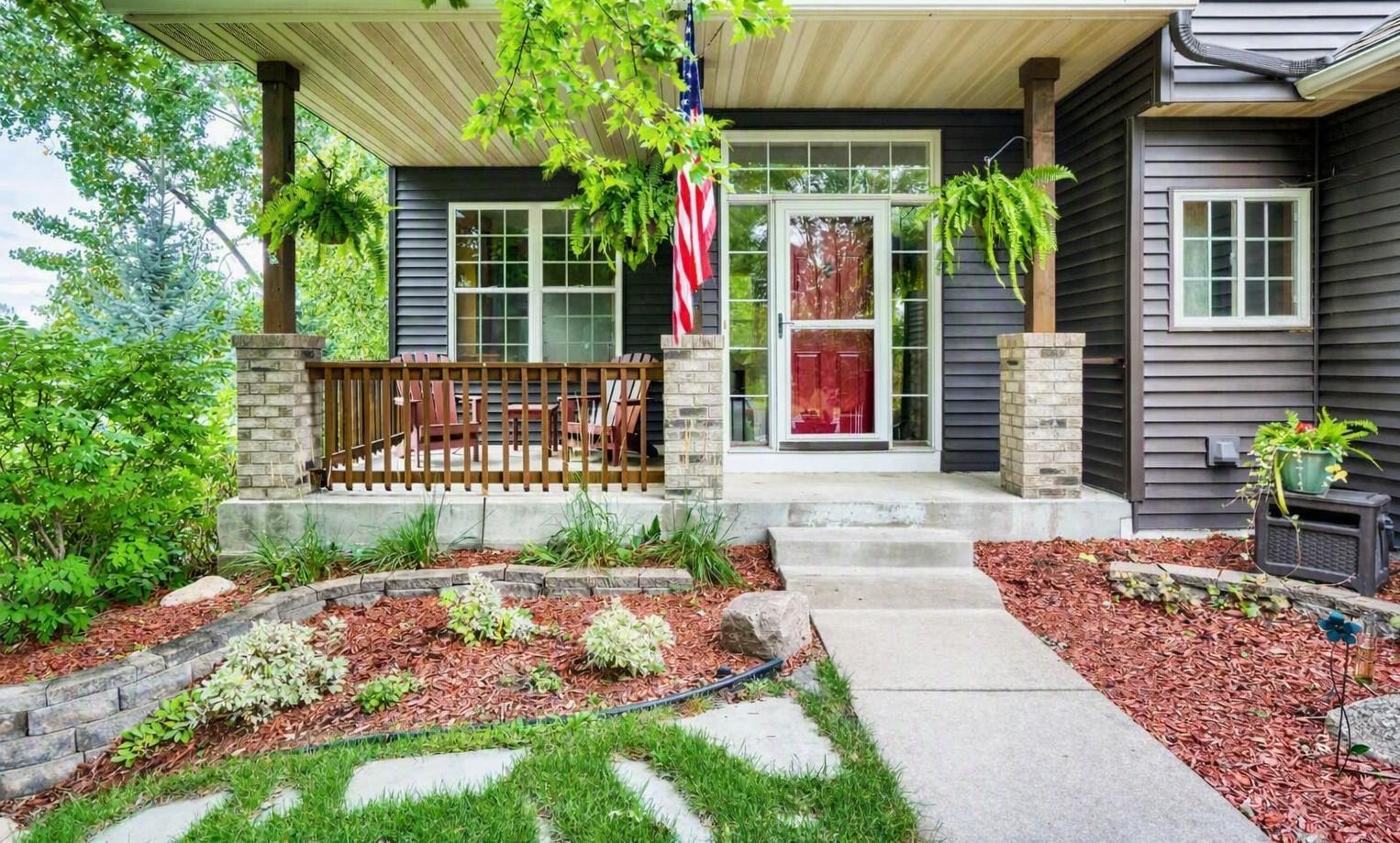 View of Single Family at 924 36th Street, Hastings - Mike Wilen | Minnesota Team Real Estate