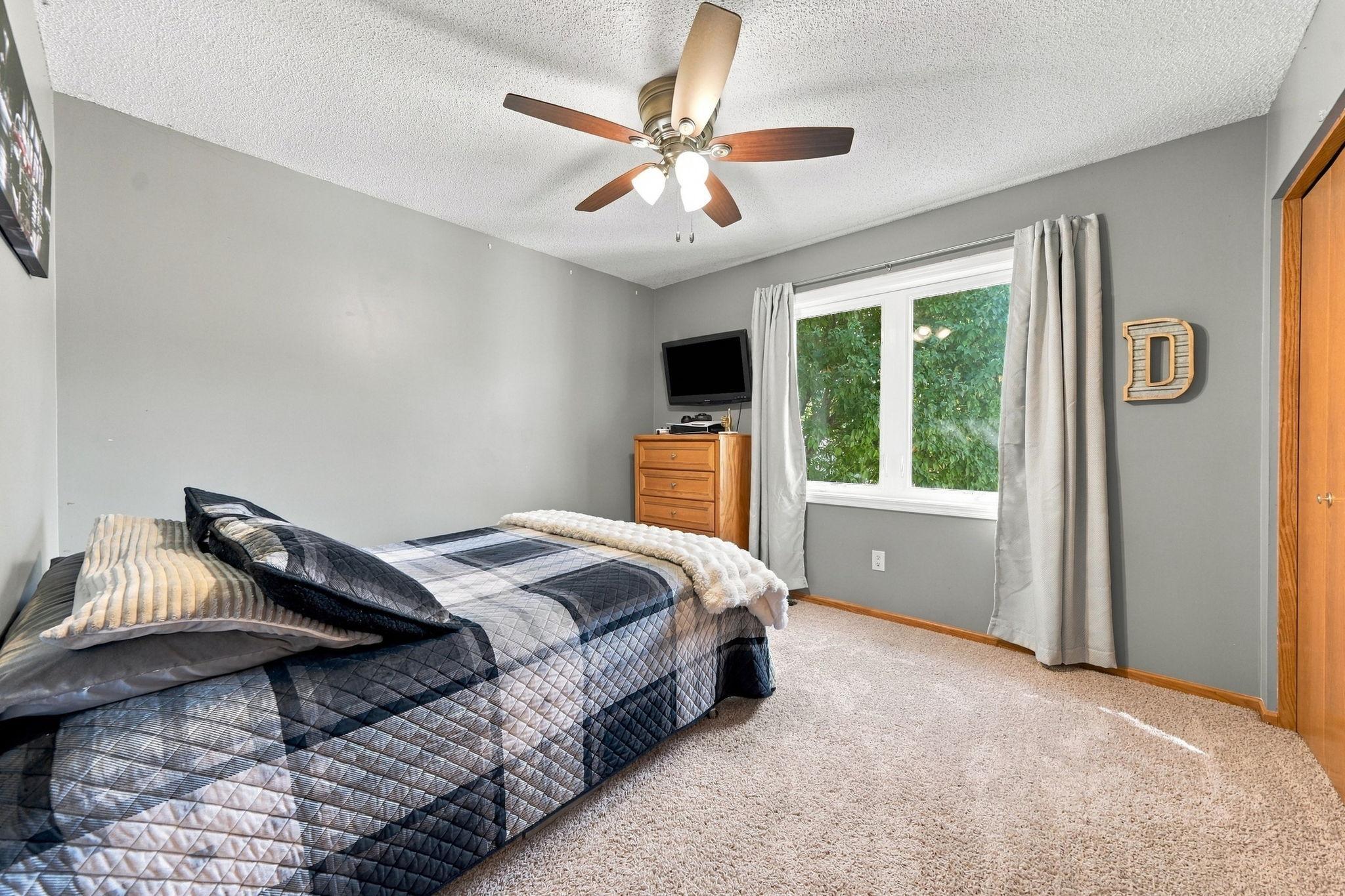 View of Residential at 8590 Jorgensen Avenue, Cottage Grove MN 55016, Cottage Grove (15 of 28) - Mike Wilen | Minnesota Team Real Estate