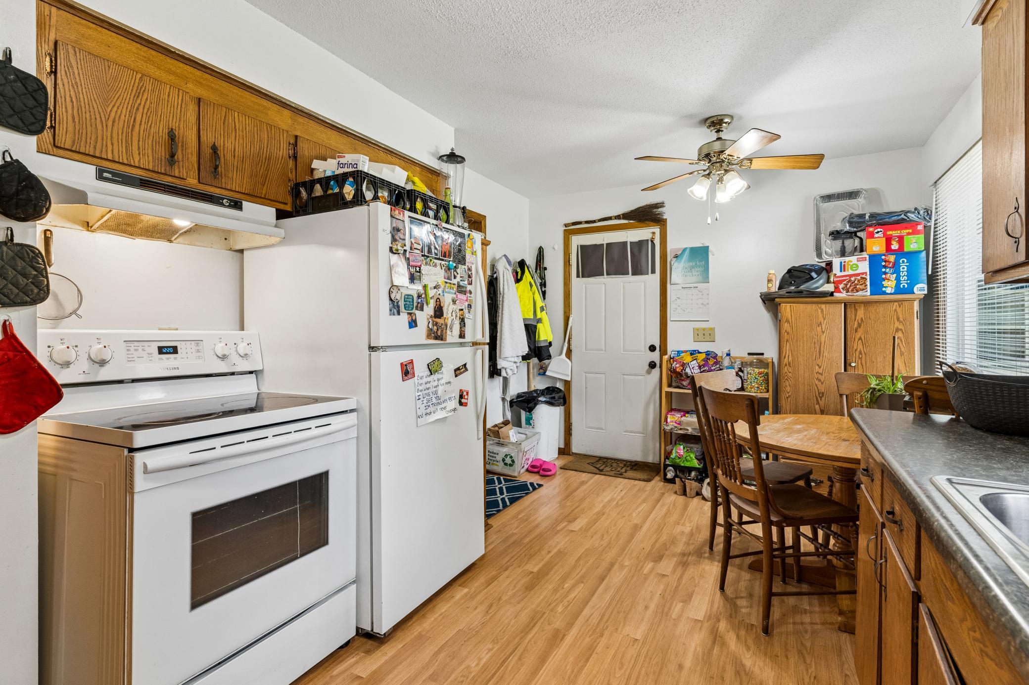 View of Residential Income at 421/423 Nevada Avenue, Saint Paul MN 55101, Saint Paul (23 of 29) - Mike Wilen | Minnesota Team Real Estate