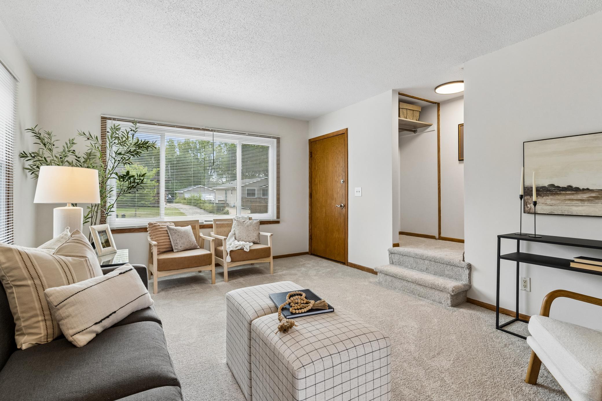 View of Residential Income at 421/423 Nevada Avenue, Saint Paul MN 55101, Saint Paul (4 of 29) - Mike Wilen | Minnesota Team Real Estate