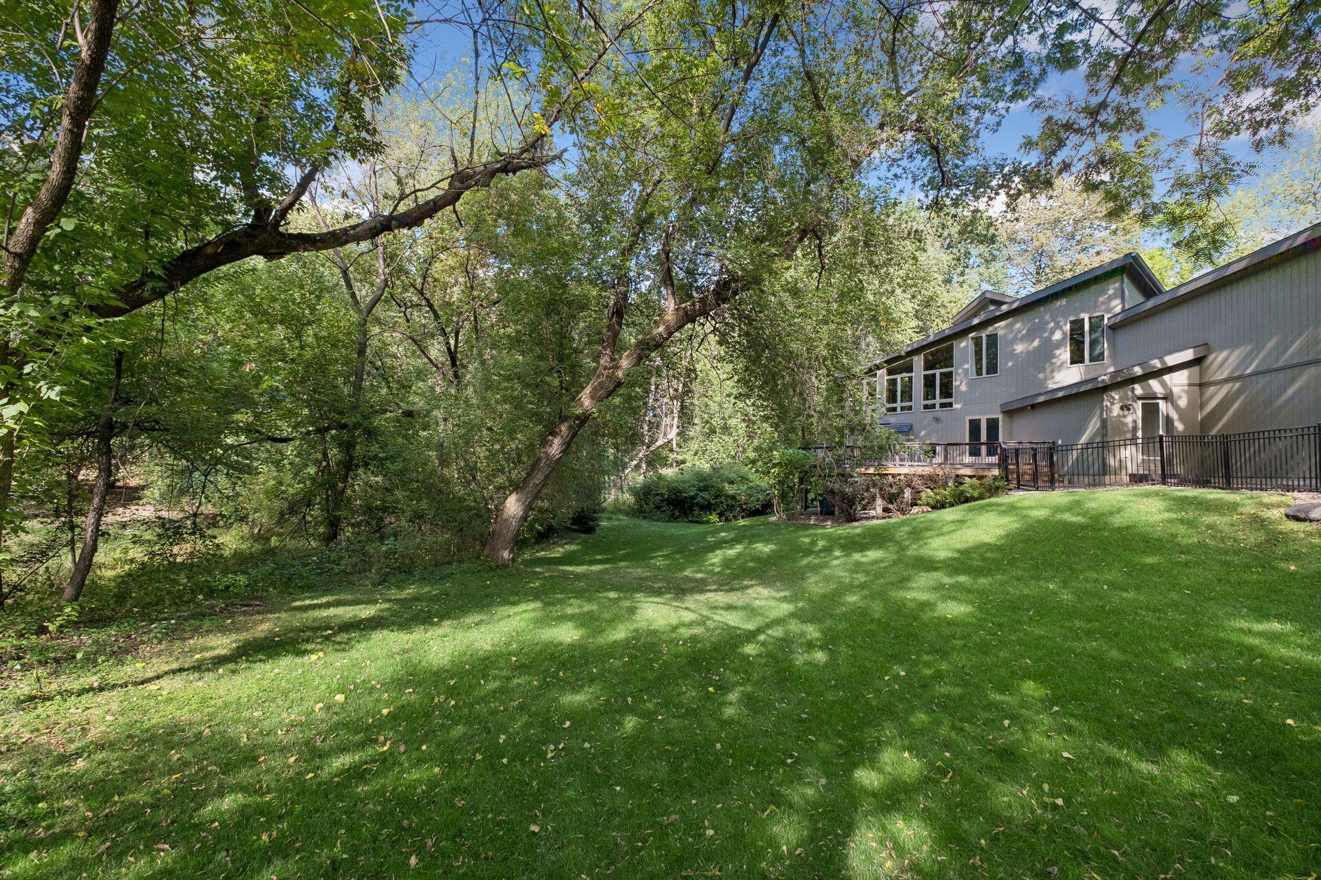 View of Residential at 16 Timberglade Road, Bloomington MN 55437, Bloomington (73 of 80) - Mike Wilen | Minnesota Team Real Estate