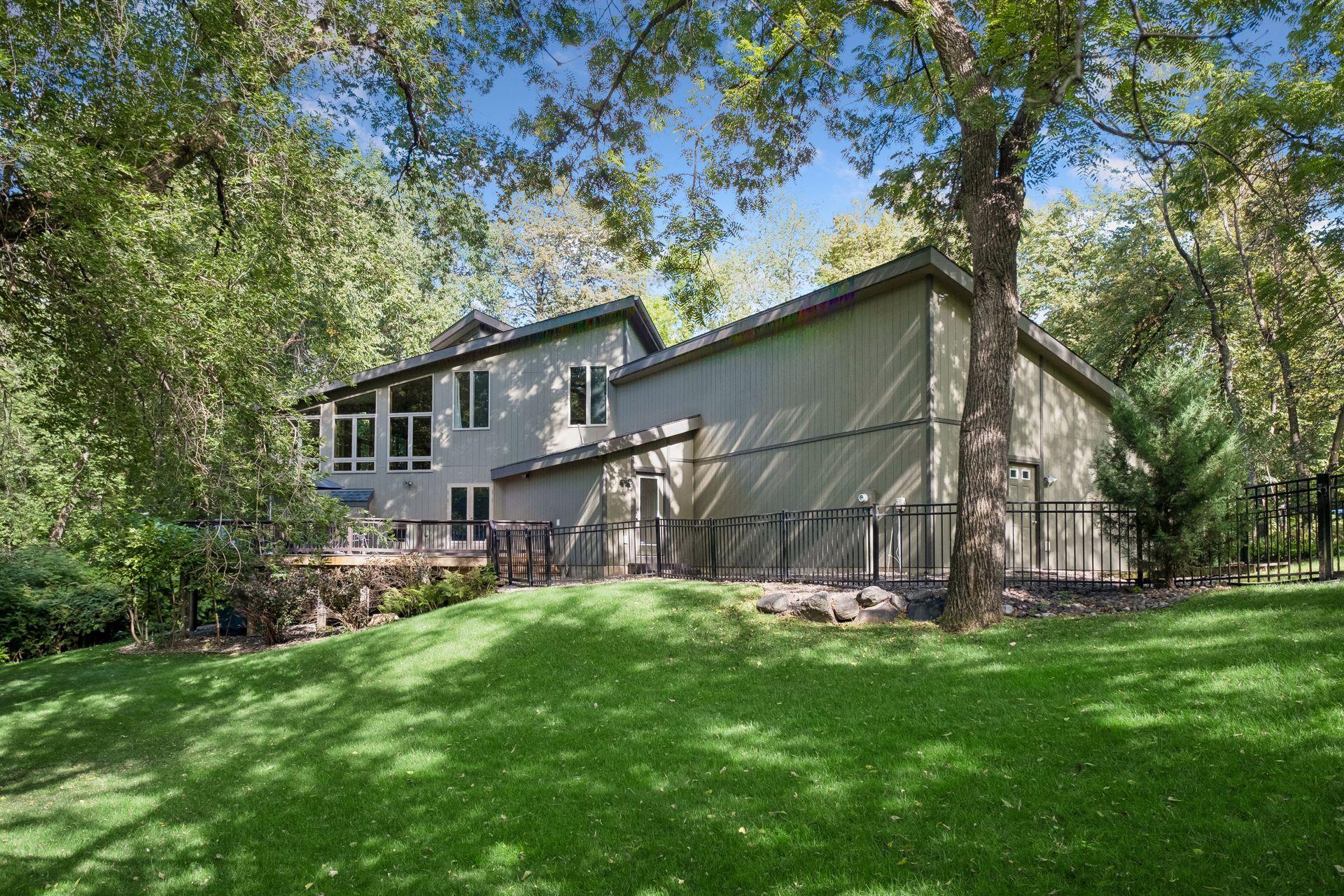 View of Residential at 16 Timberglade Road, Bloomington MN 55437, Bloomington (71 of 80) - Mike Wilen | Minnesota Team Real Estate