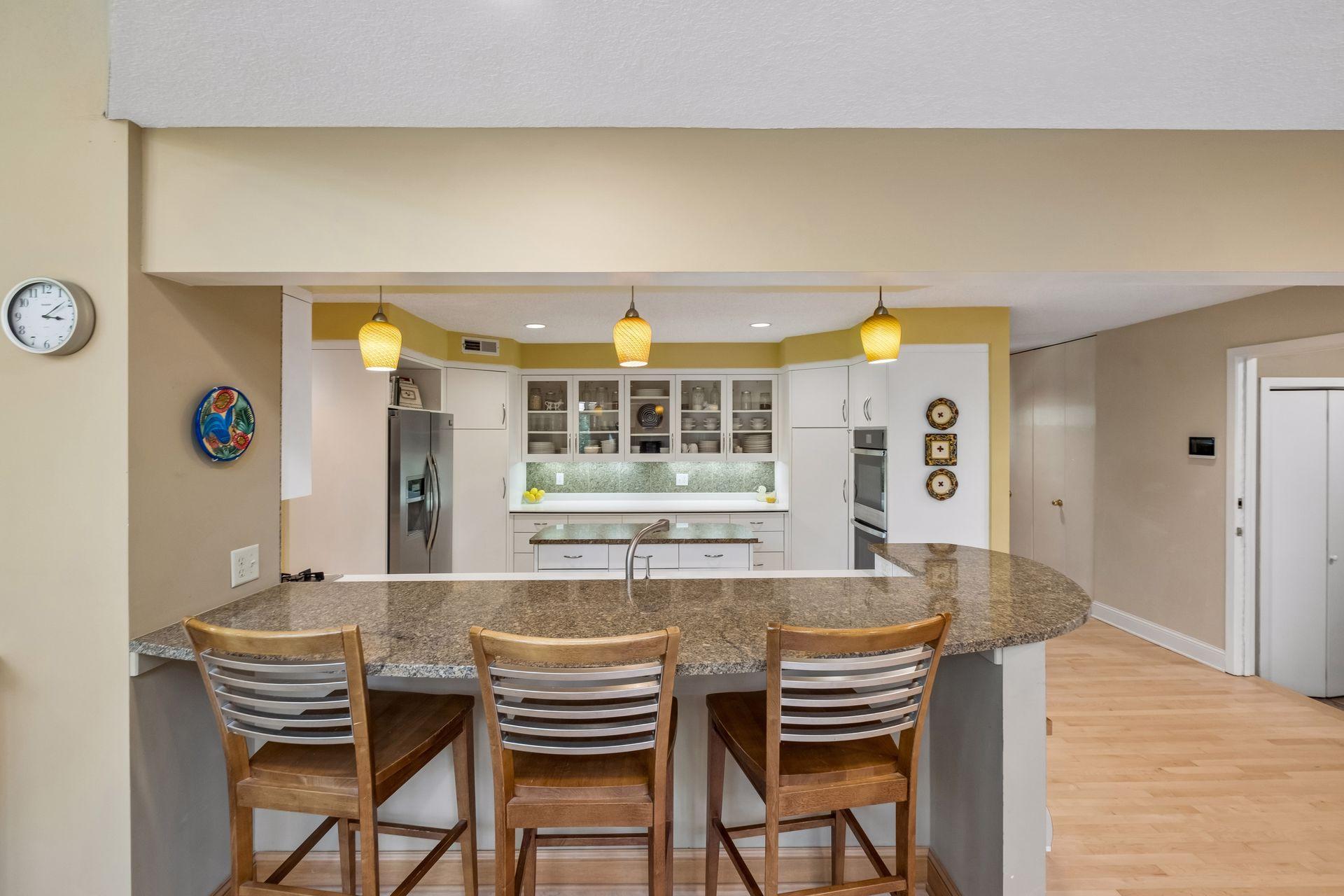 View of Residential at 16 Timberglade Road, Bloomington MN 55437, Bloomington (20 of 80) - Mike Wilen | Minnesota Team Real Estate