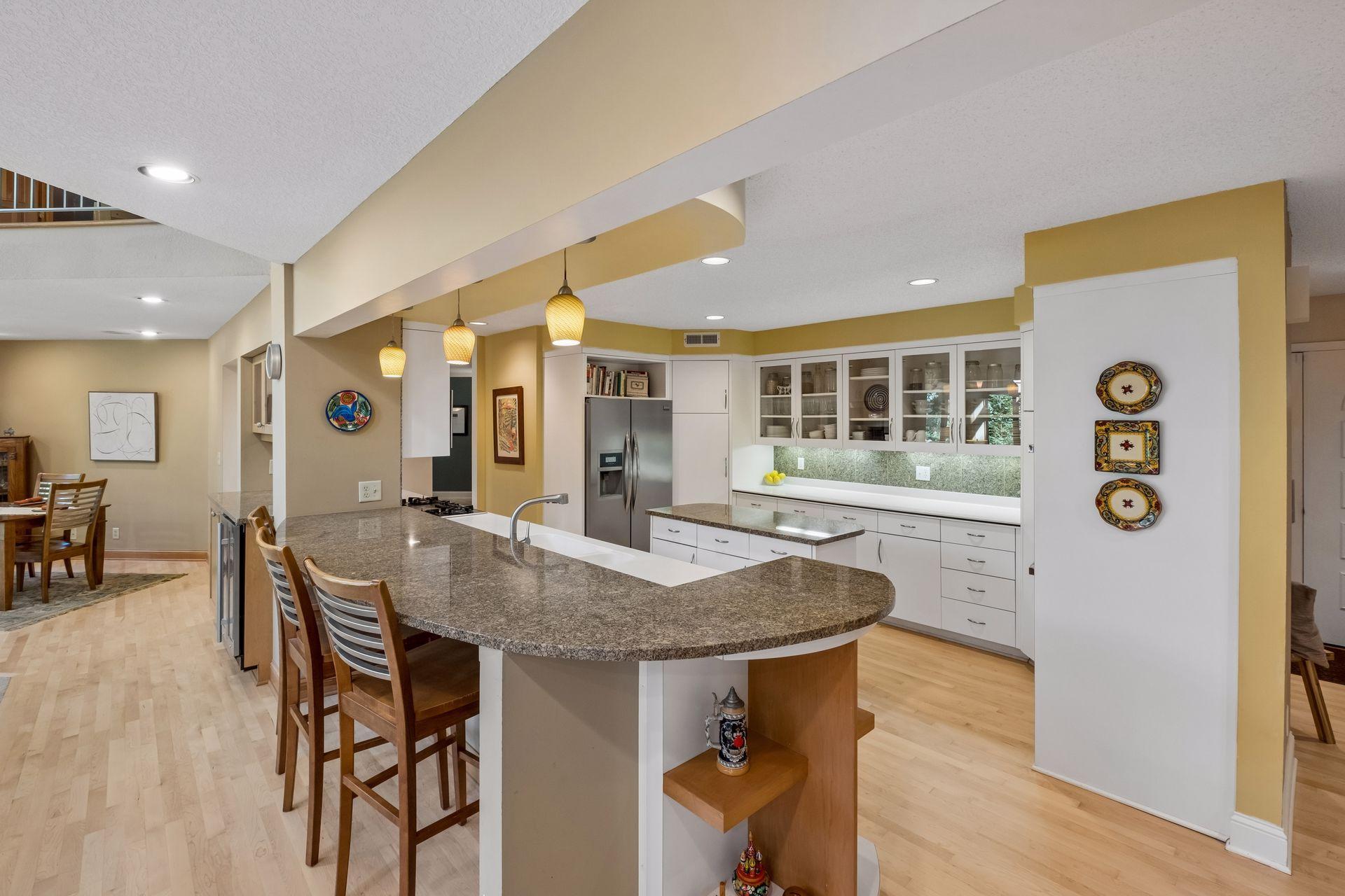 View of Residential at 16 Timberglade Road, Bloomington MN 55437, Bloomington (18 of 80) - Mike Wilen | Minnesota Team Real Estate