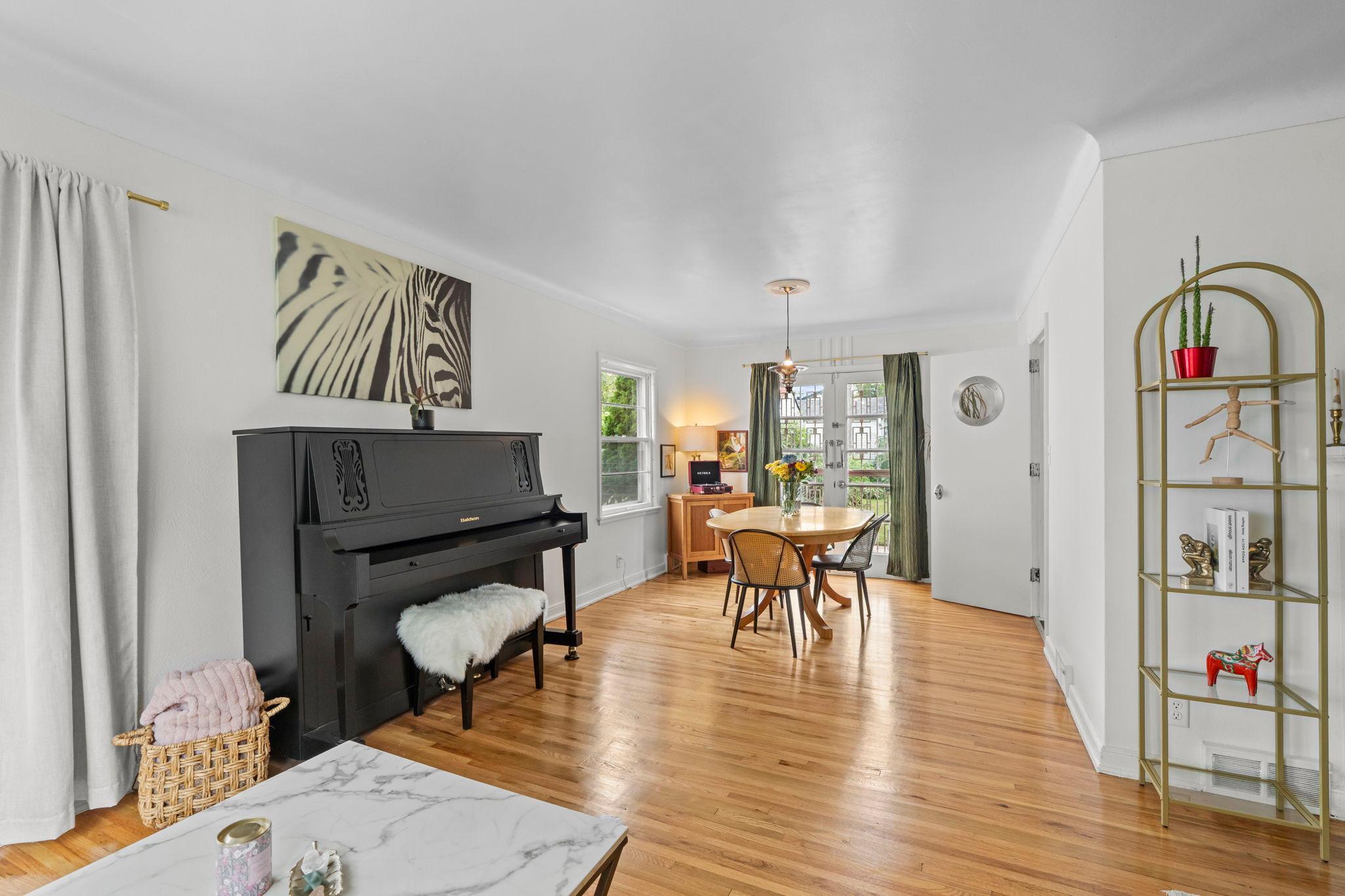 View of Residential at 812 Nebraska Avenue, Saint Paul MN 55106, Saint Paul (8 of 49) - Mike Wilen | Minnesota Team Real Estate