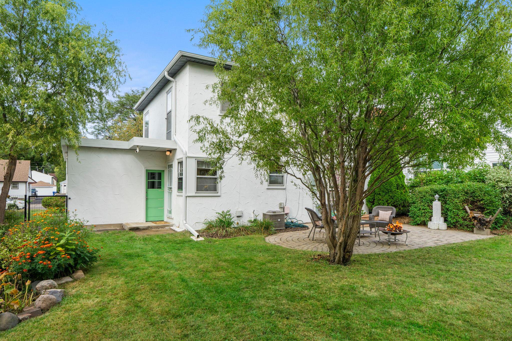 View of Residential at 812 Nebraska Avenue, Saint Paul MN 55106, Saint Paul (38 of 49) - Mike Wilen | Minnesota Team Real Estate