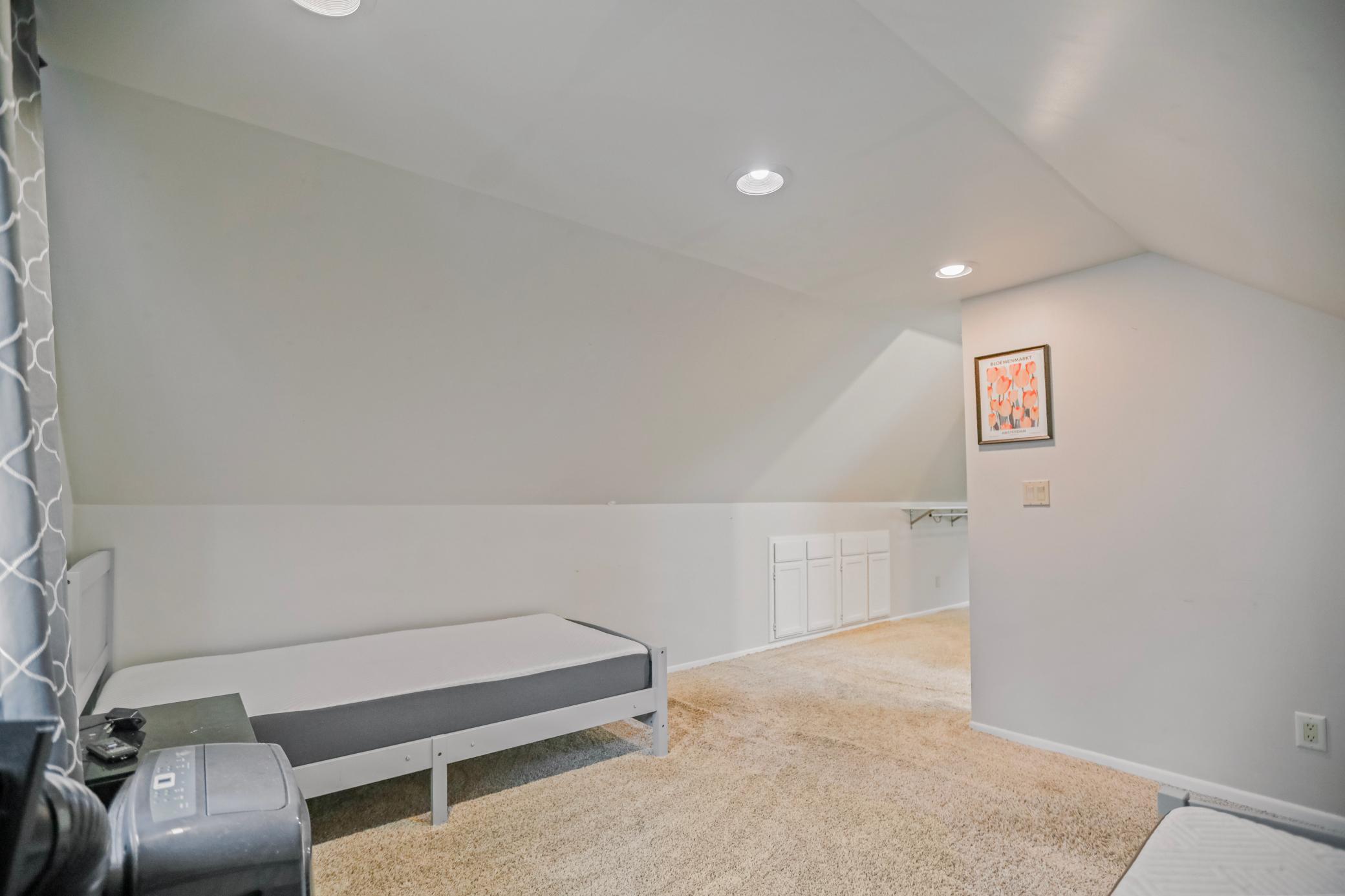 View of Residential at 1273 Juno Avenue, Saint Paul MN 55116, Saint Paul (27 of 29) - Mike Wilen | Minnesota Team Real Estate