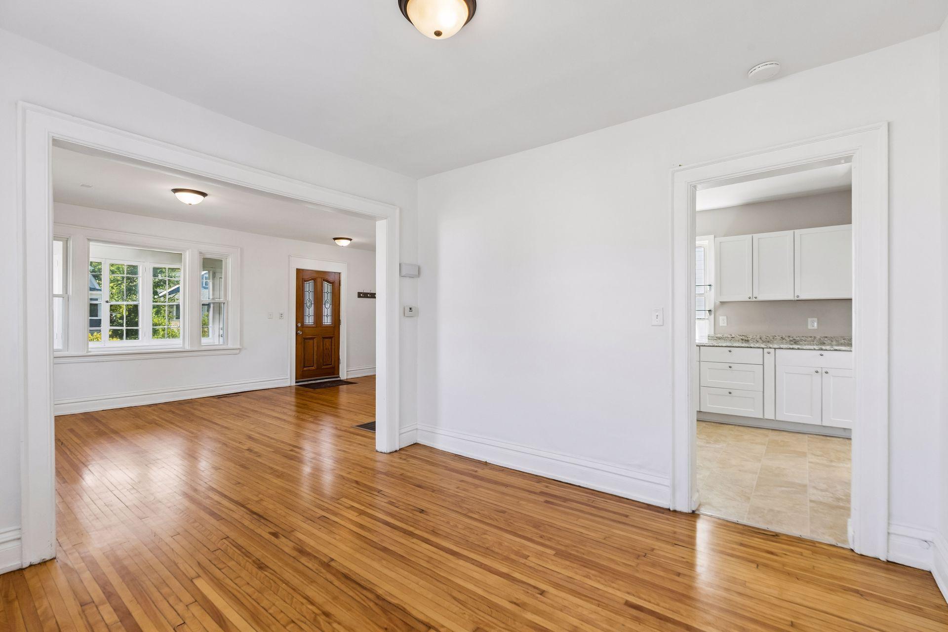 View of Residential at 3708 4th Avenue, Minneapolis MN 55409, Minneapolis (14 of 40) - Mike Wilen | Minnesota Team Real Estate