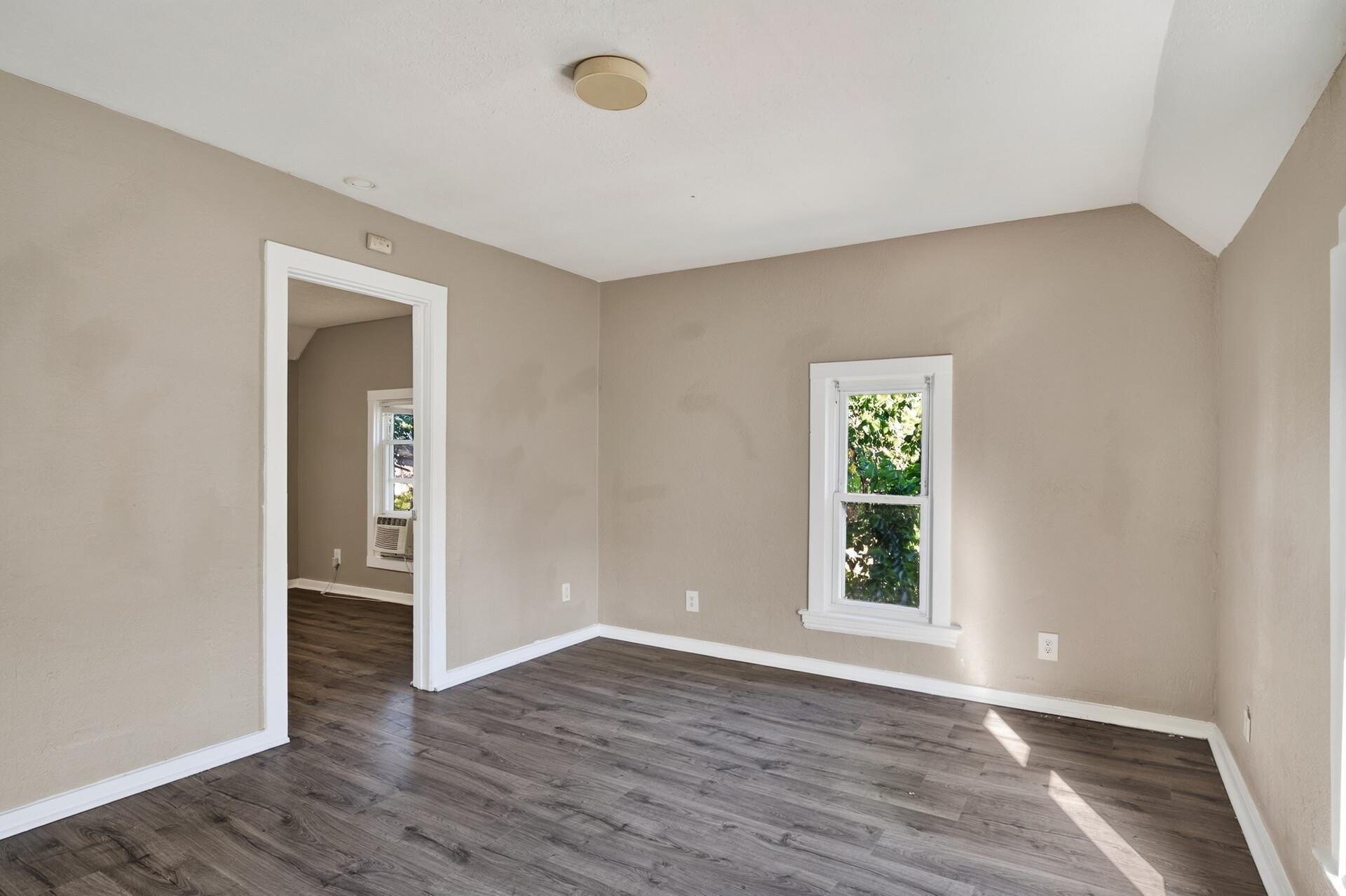 View of Residential Income at 4653 Bryant Avenue, Minneapolis MN 55412, Minneapolis (17 of 38) - Mike Wilen | Minnesota Team Real Estate