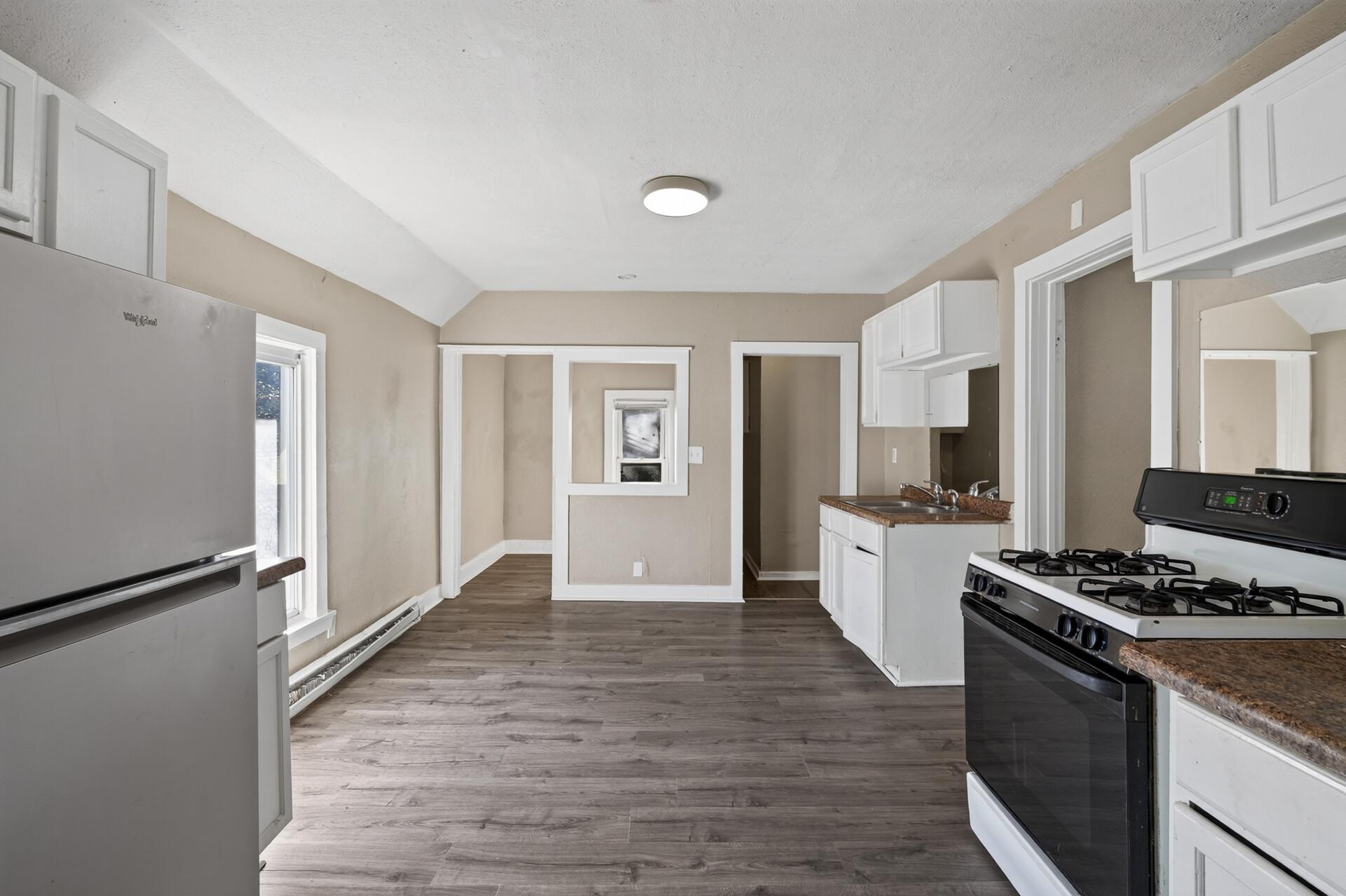 View of Residential Income at 4653 Bryant Avenue, Minneapolis MN 55412, Minneapolis (8 of 38) - Mike Wilen | Minnesota Team Real Estate