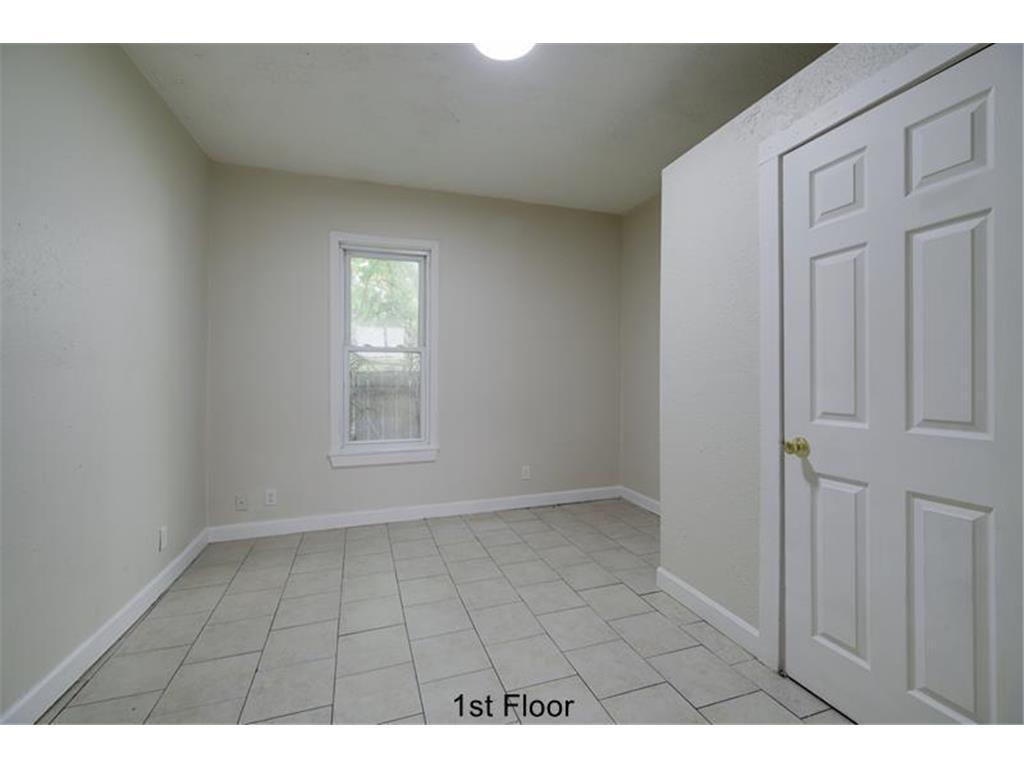 View of Residential Income at 4653 Bryant Avenue, Minneapolis MN 55412, Minneapolis (32 of 38) - Mike Wilen | Minnesota Team Real Estate