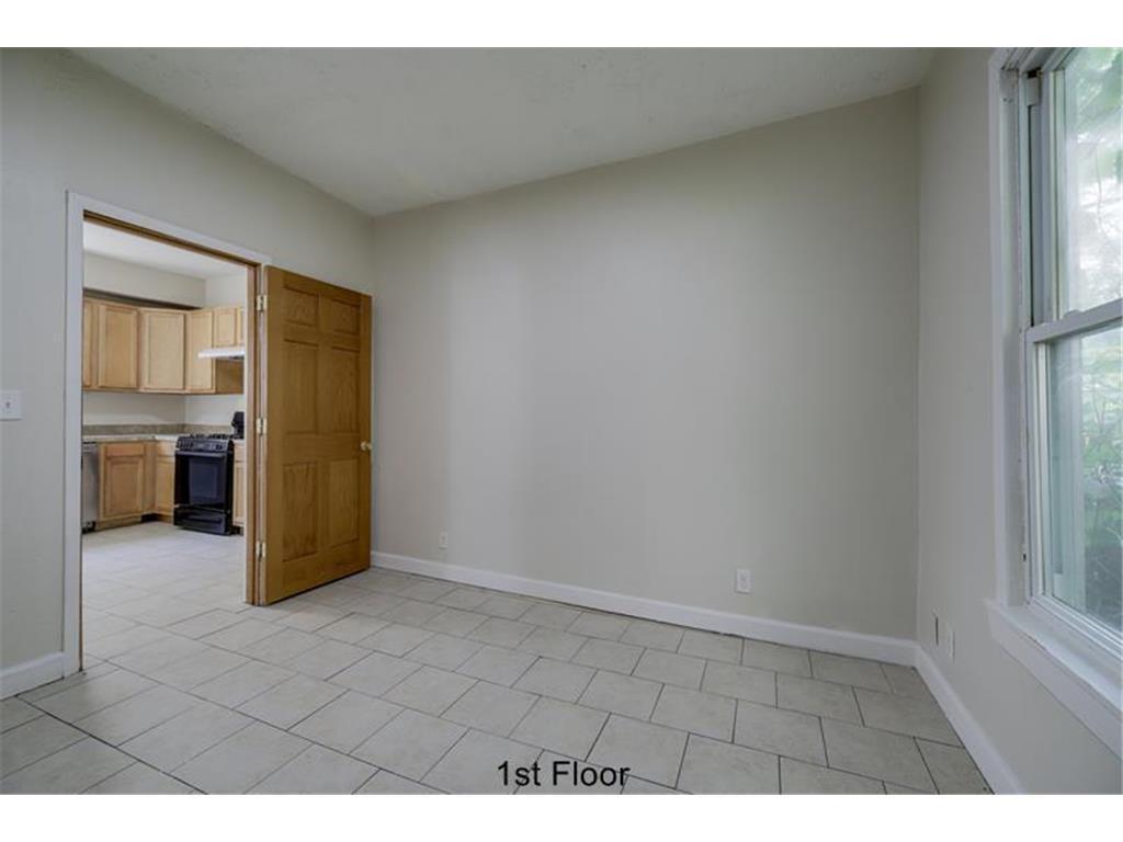 View of Residential Income at 4653 Bryant Avenue, Minneapolis MN 55412, Minneapolis (30 of 38) - Mike Wilen | Minnesota Team Real Estate