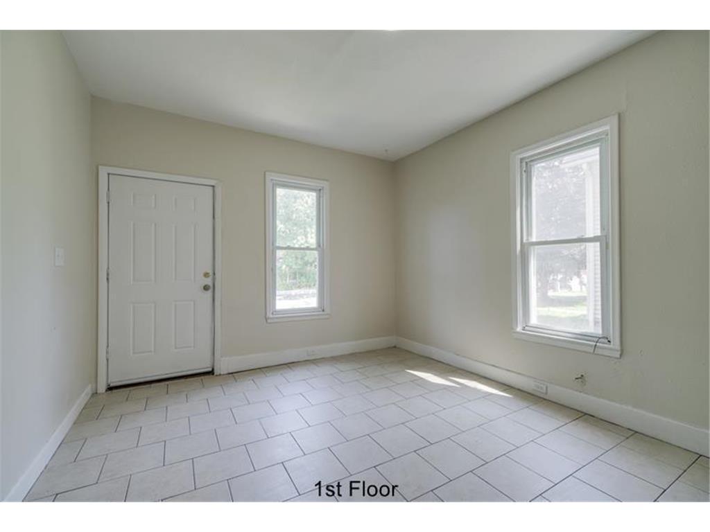 View of Residential Income at 4653 Bryant Avenue, Minneapolis MN 55412, Minneapolis (22 of 38) - Mike Wilen | Minnesota Team Real Estate