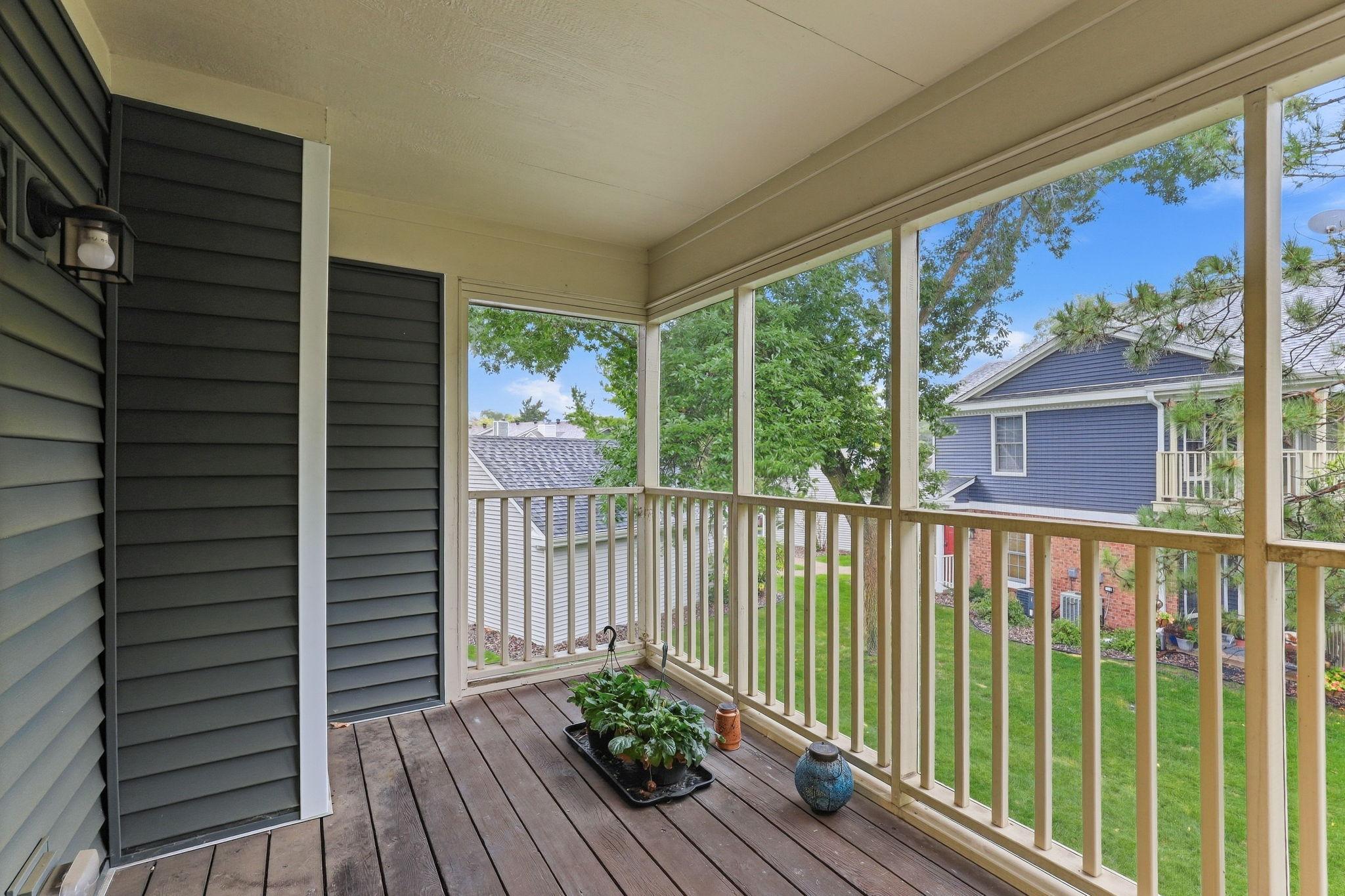 View of Residential at 10966 Quebec Avenue, Bloomington MN 55438, Bloomington (29 of 33) - Mike Wilen | Minnesota Team Real Estate