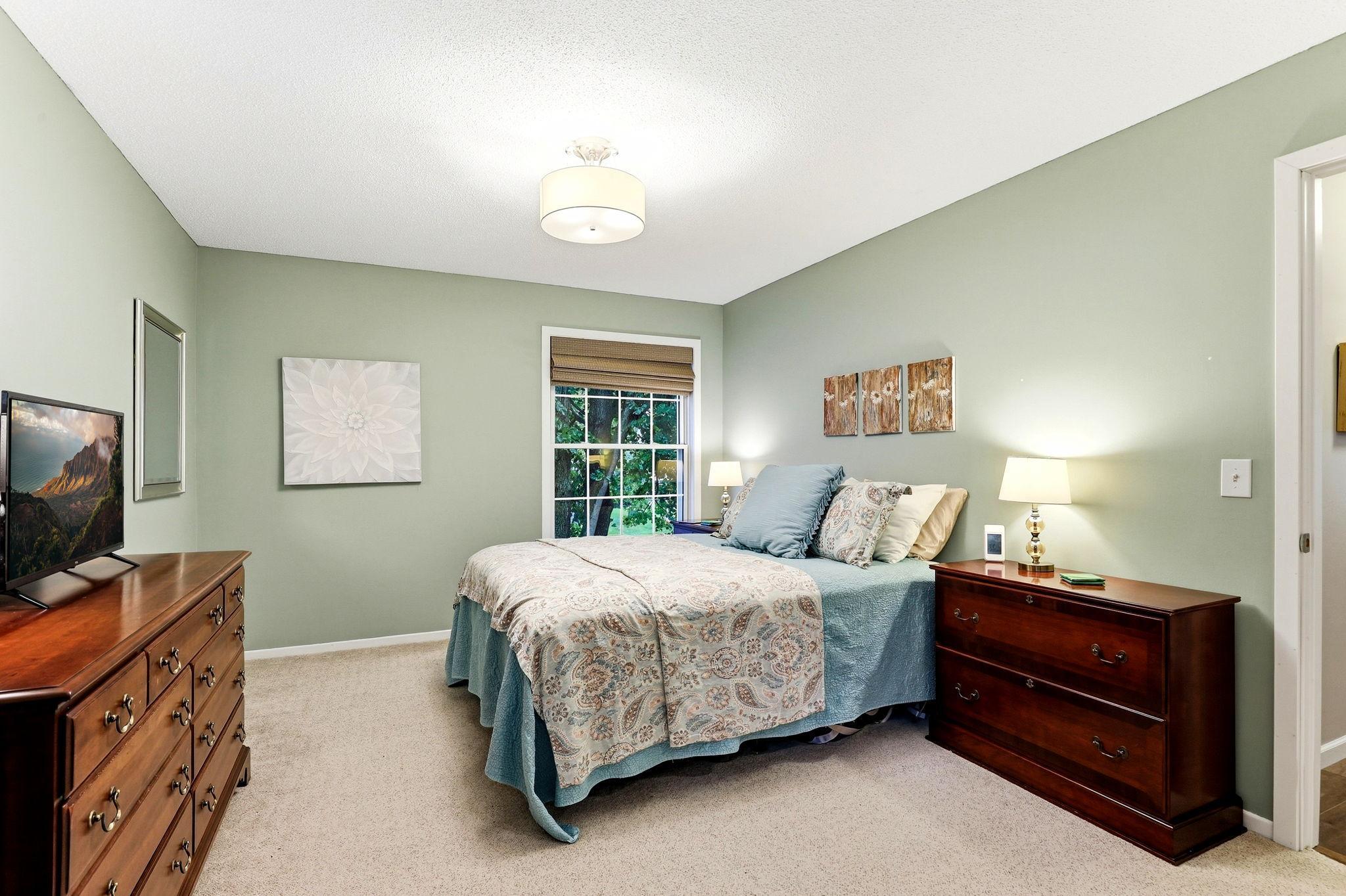 View of Residential at 10966 Quebec Avenue, Bloomington MN 55438, Bloomington (19 of 33) - Mike Wilen | Minnesota Team Real Estate