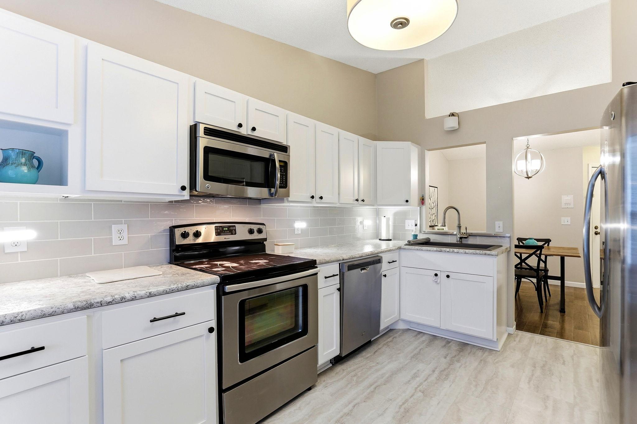 View of Residential at 10966 Quebec Avenue, Bloomington MN 55438, Bloomington (15 of 33) - Mike Wilen | Minnesota Team Real Estate