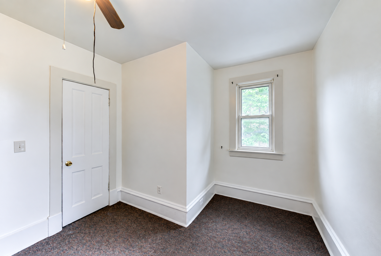 View of Residential Income at 315 25th Avenue, Minneapolis MN 55411, Minneapolis (21 of 23) - Mike Wilen | Minnesota Team Real Estate